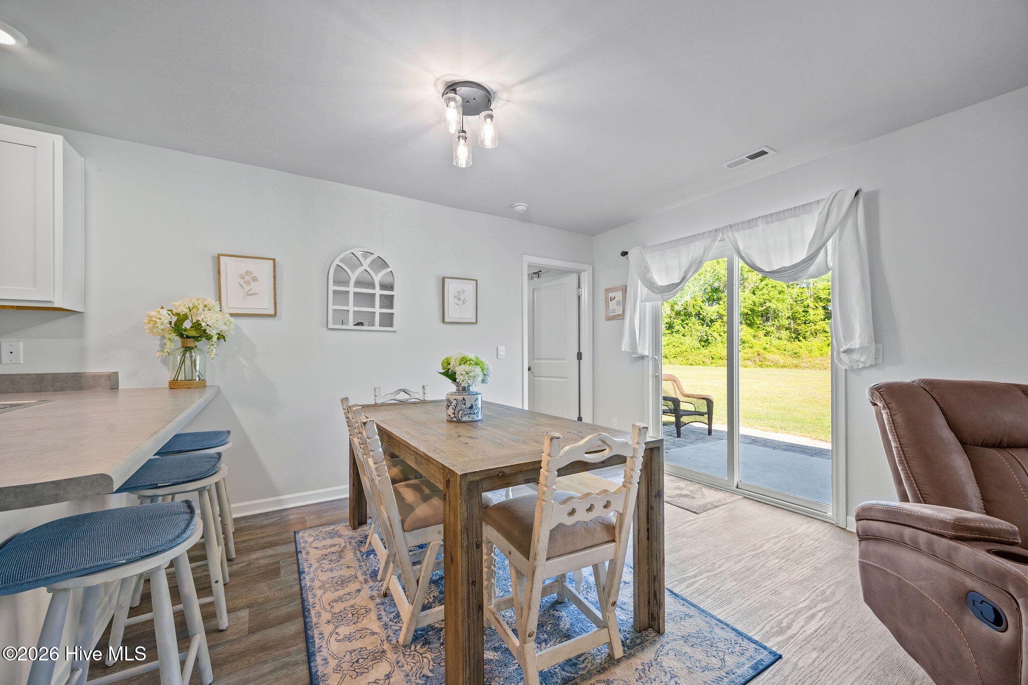 144 Bur Oaks Boulevard,Newport