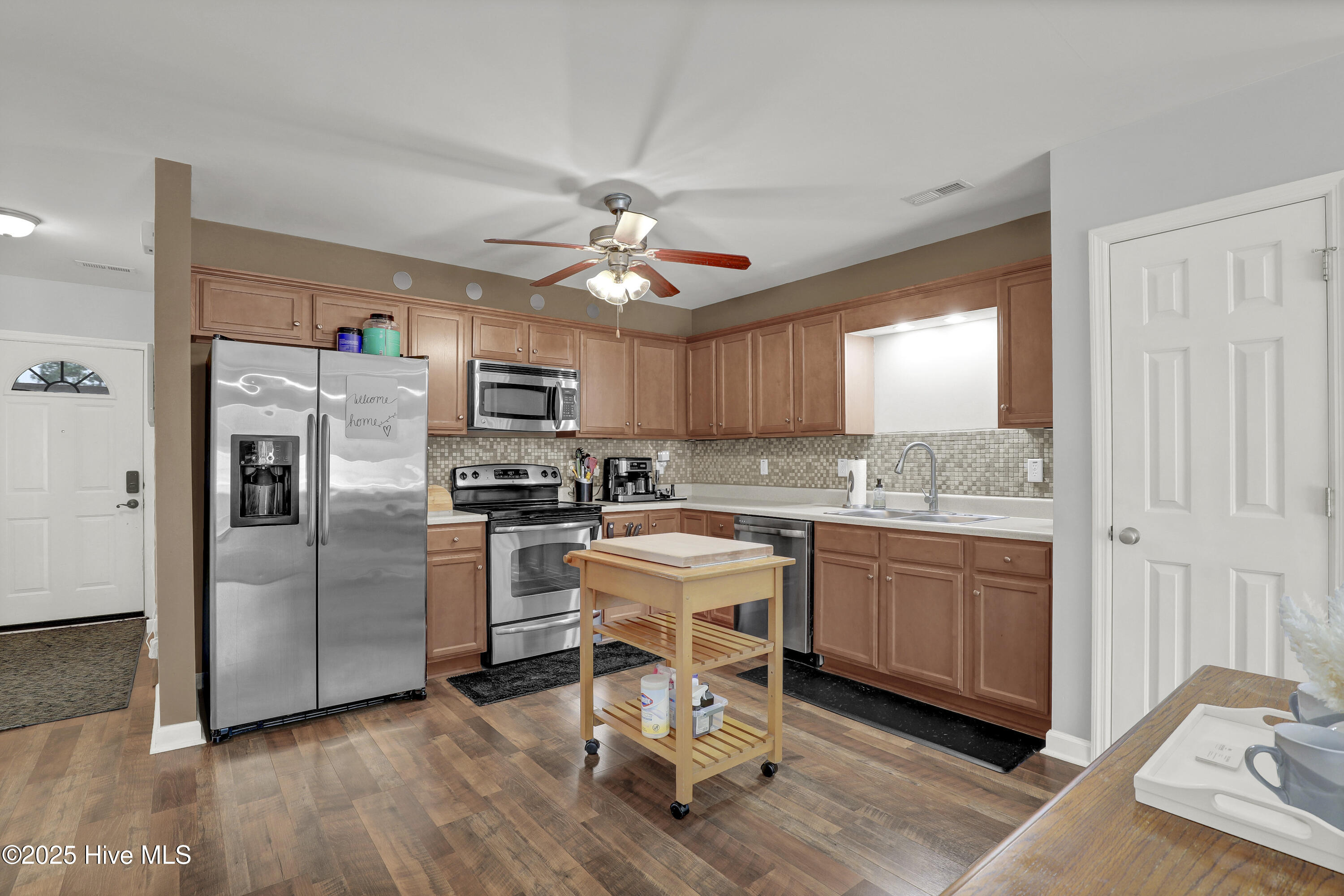 195 Pine Hollow Road, Holly Ridge, NC 28445 – photo 6: 006_6g8a7764_382