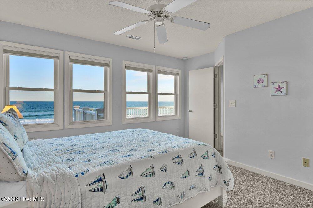 100554516 | Photo 32