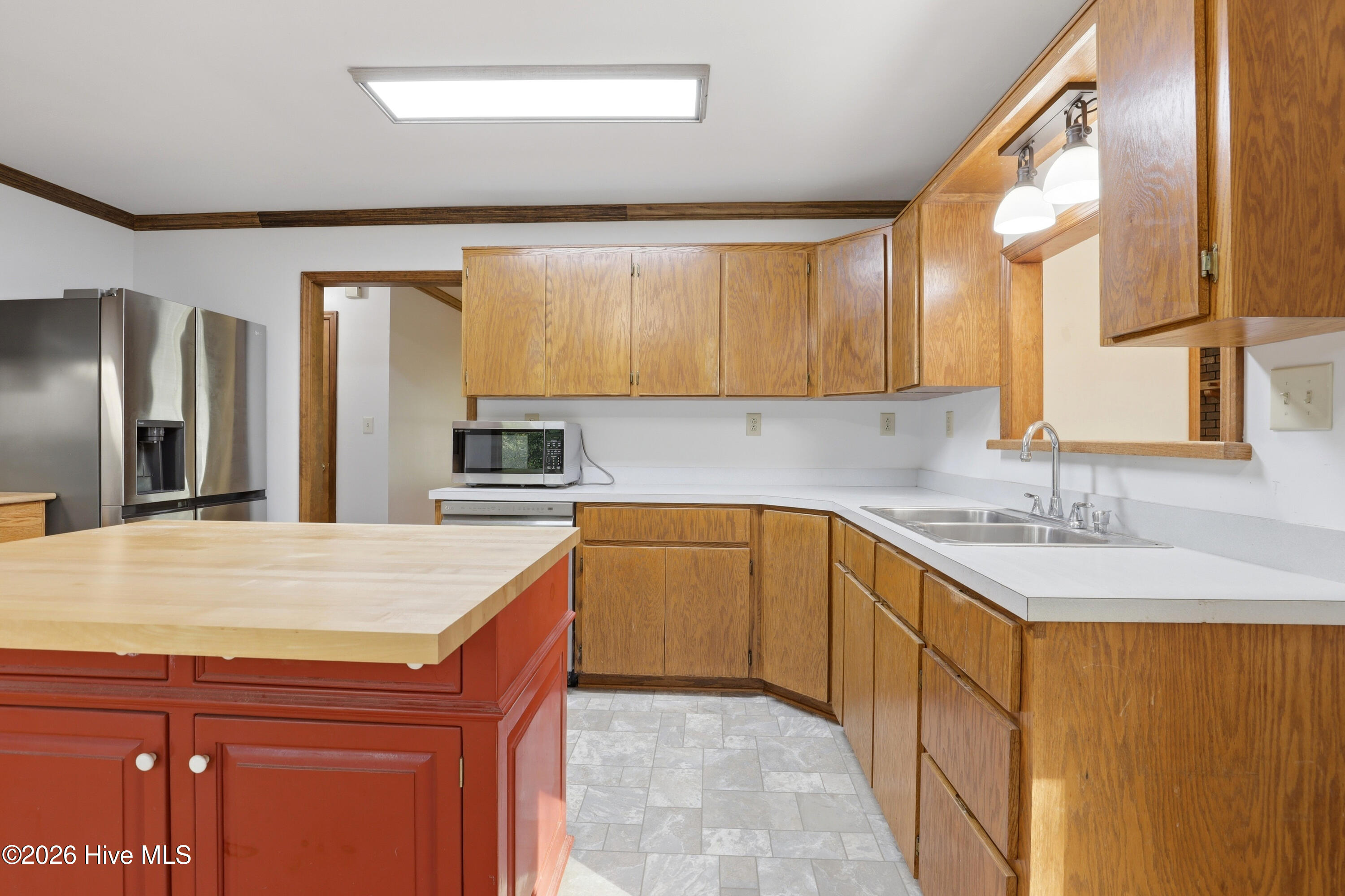 100569494 | Photo 33