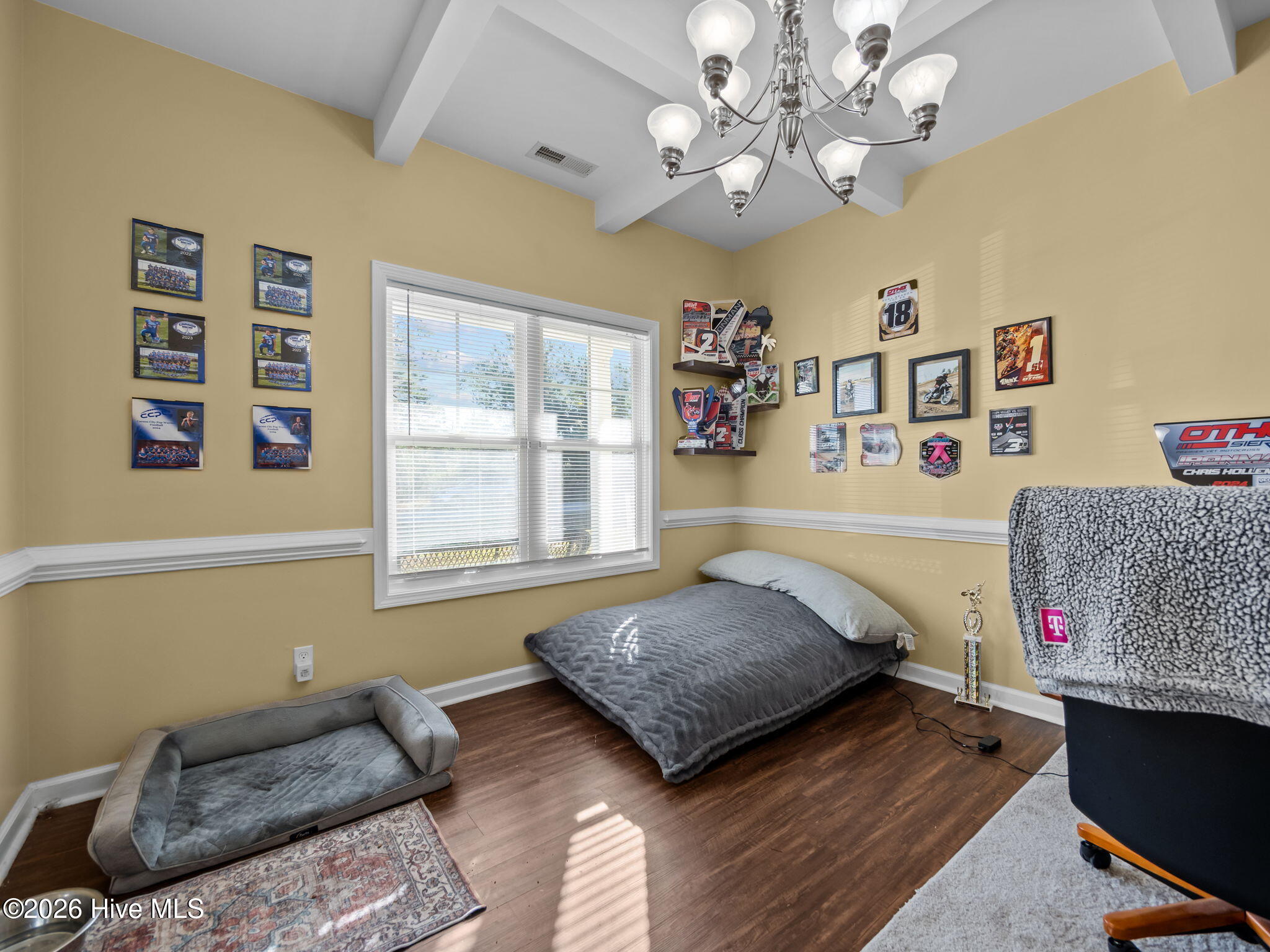 100549949 | Photo 12