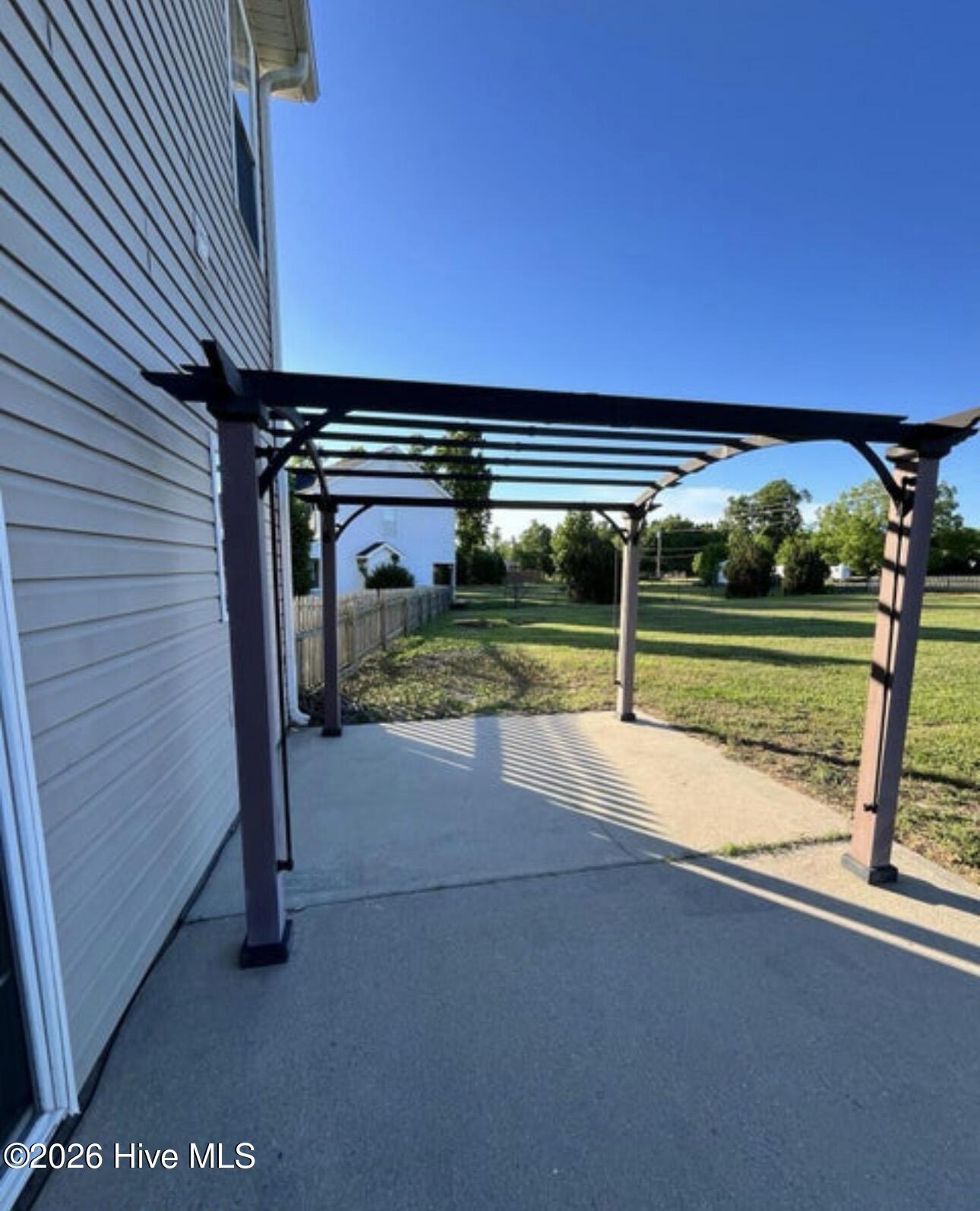 100548723 | Photo 18