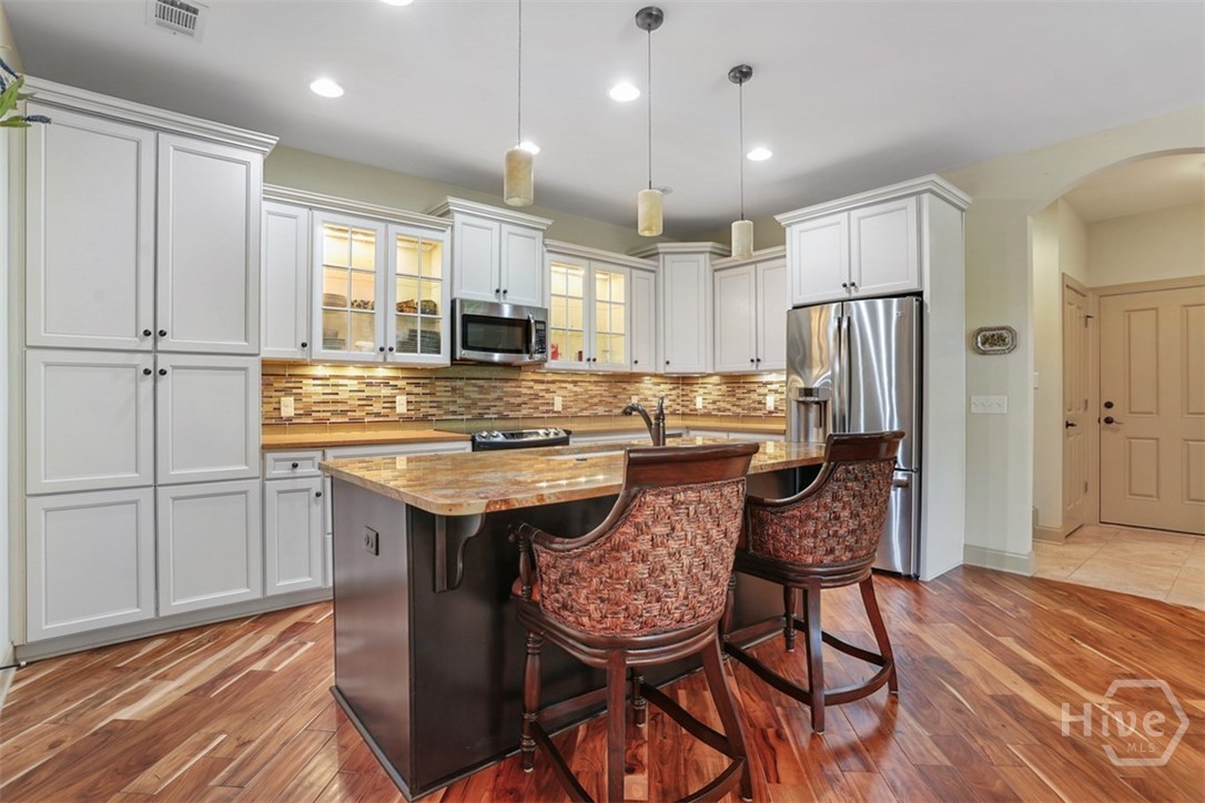 130 Kingfisher Circle