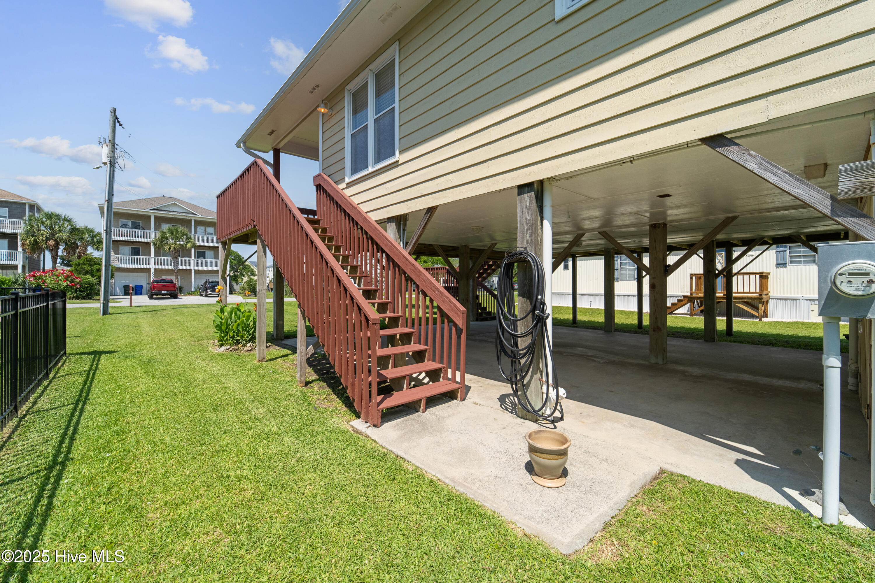 9010 W 9th Street, Surf City, NC 28445 – photo 4: DSC03668