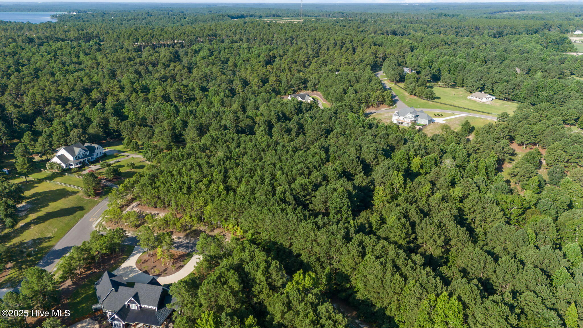455 Broken Ridge Trail