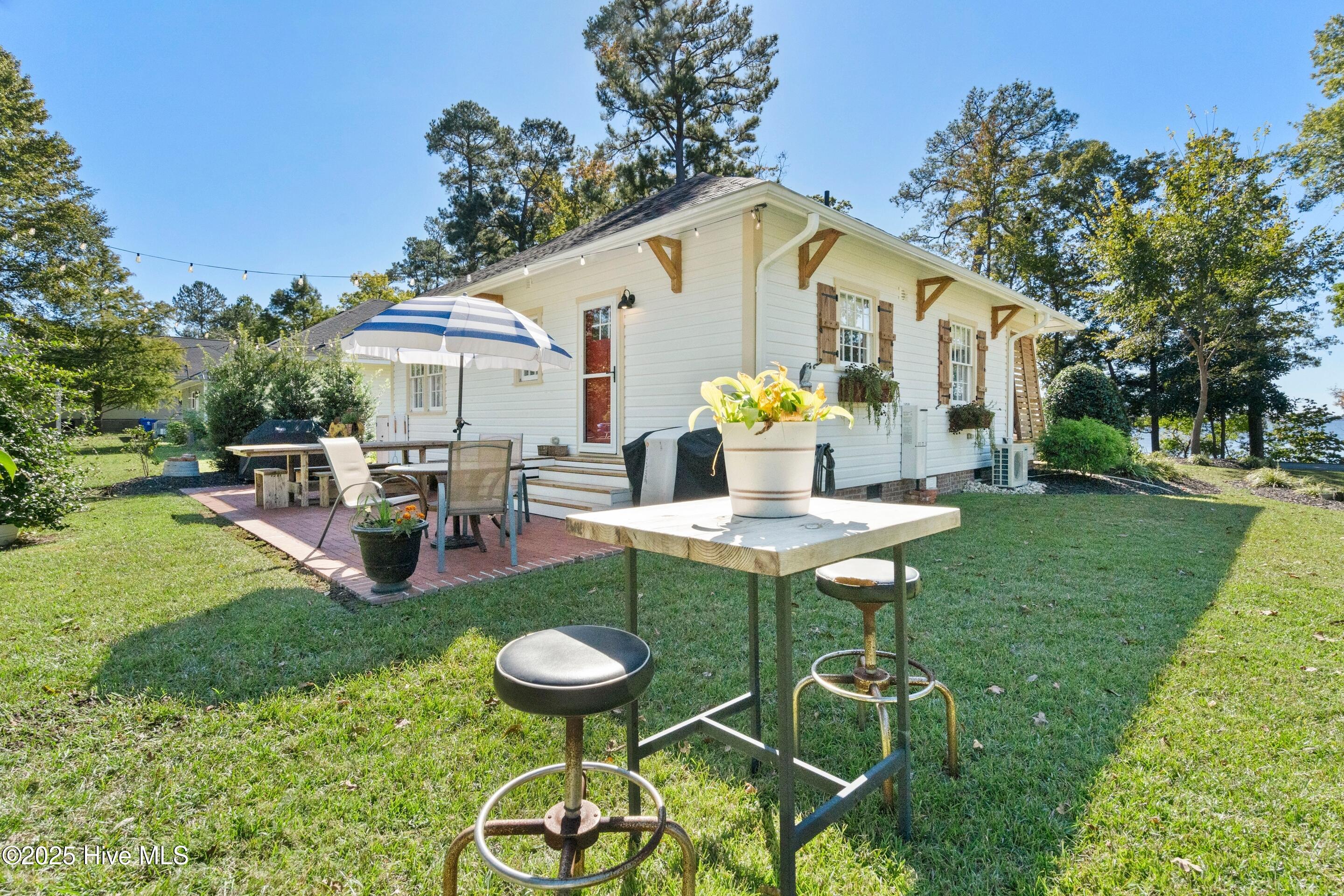 100538504 | Photo 43