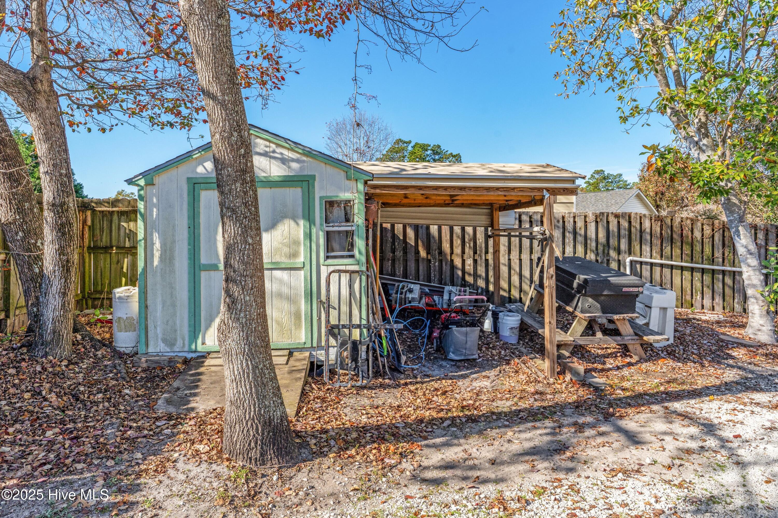 100542996 | Photo 31