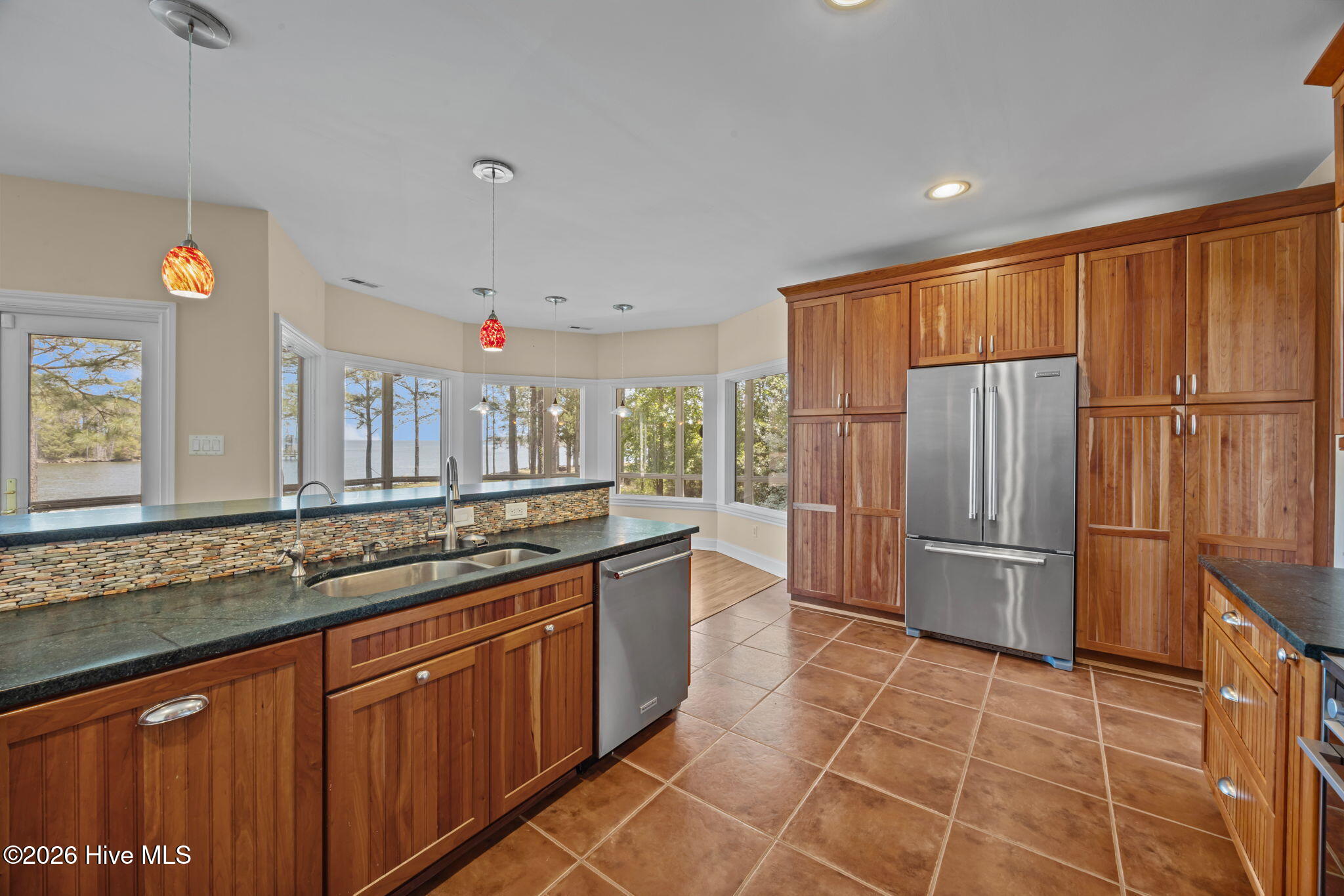 651 Quail Road,Merritt