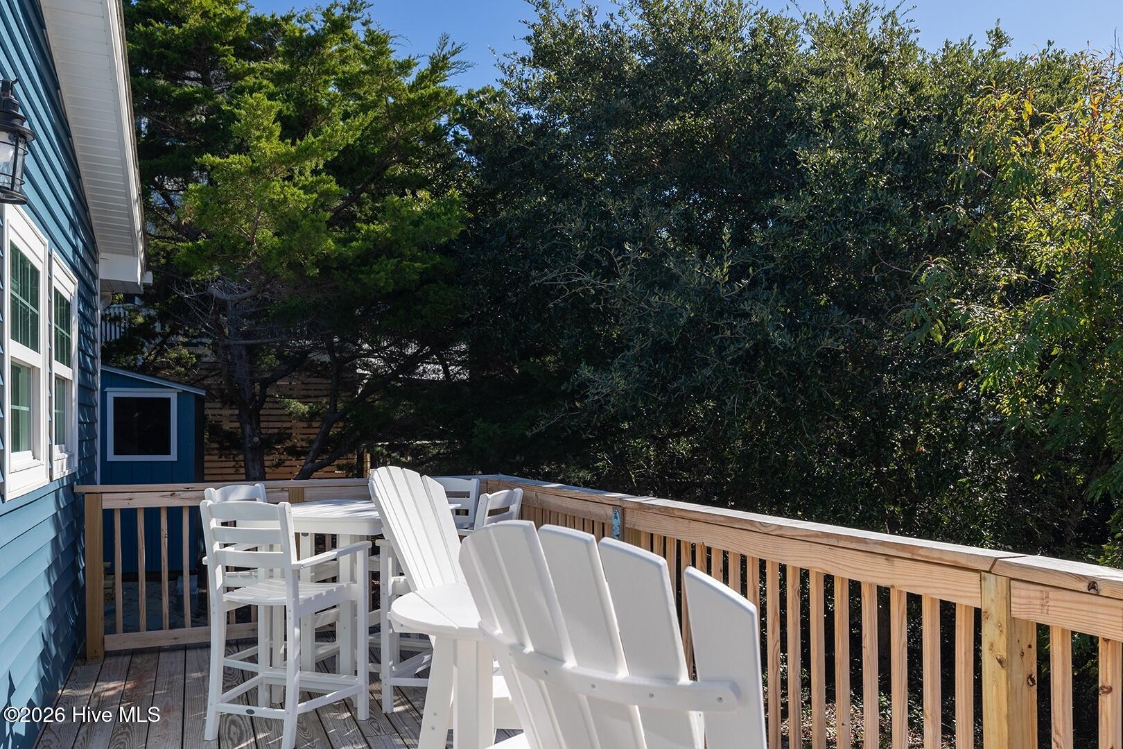 100562312 | Photo 27