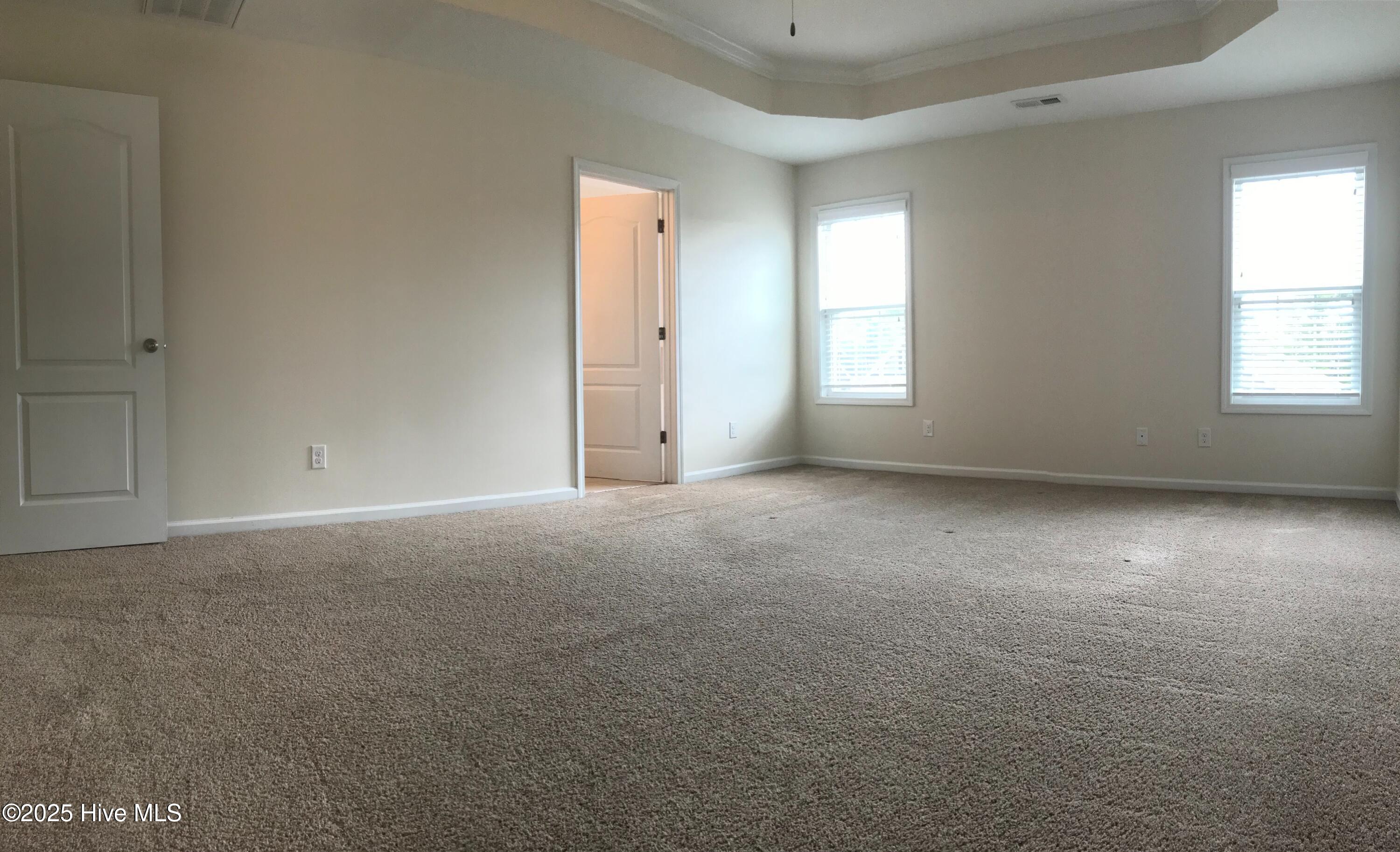 100544459 | Photo 29