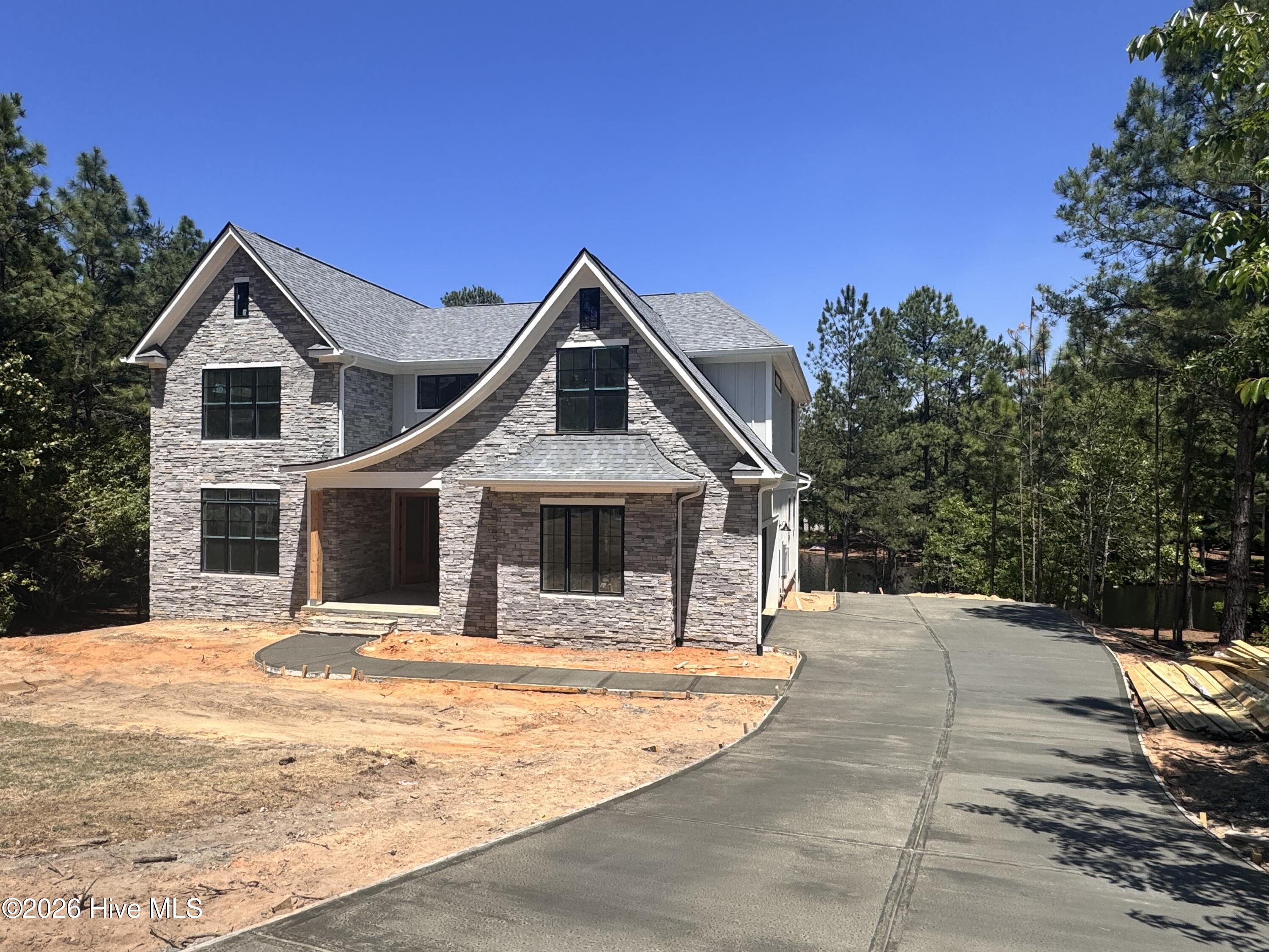 Homes for sale in Pinehurst, NC | 16 Overpeck Ln, Pinehurst, NC 28374 | MLS# 100517293
