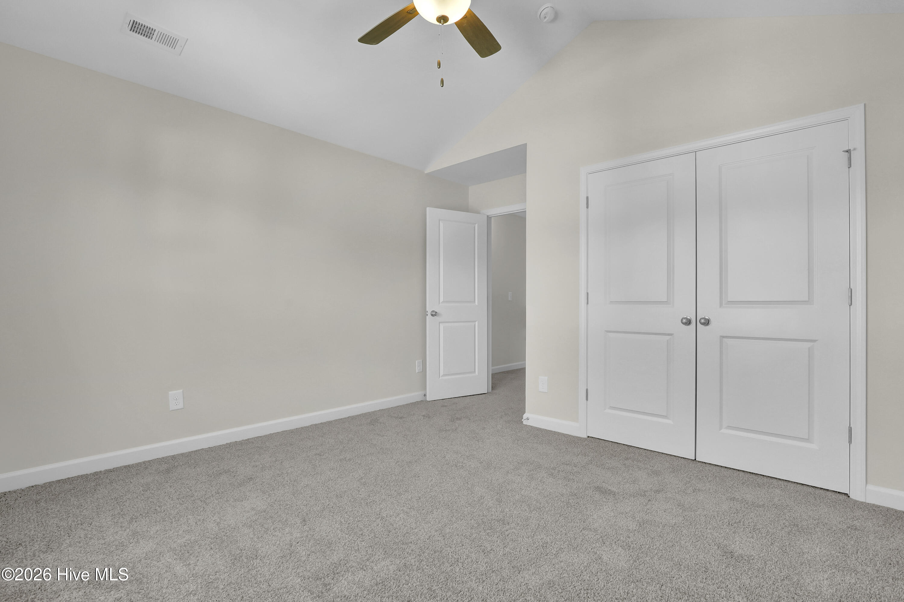 100509552 | Photo 16