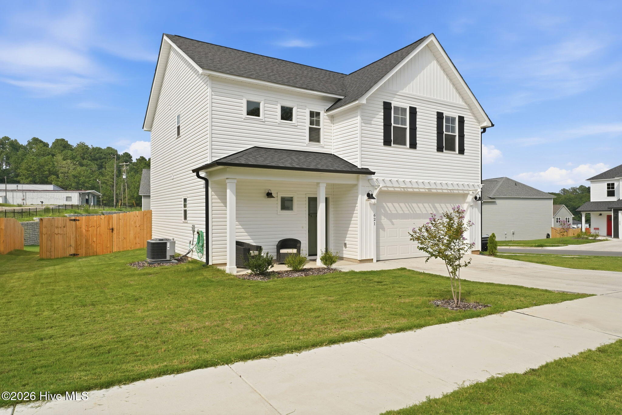3rd image of 621 Chambers Dr, Southern Pines, NC 28387 | MLS# 100595306