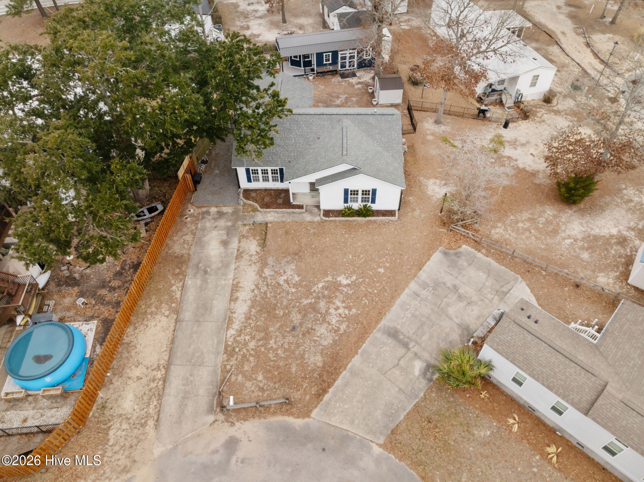 100556265 | Photo 39