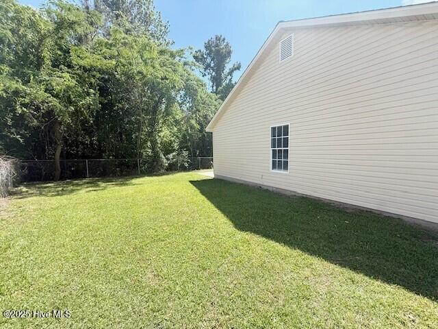 100560853 | Photo 19