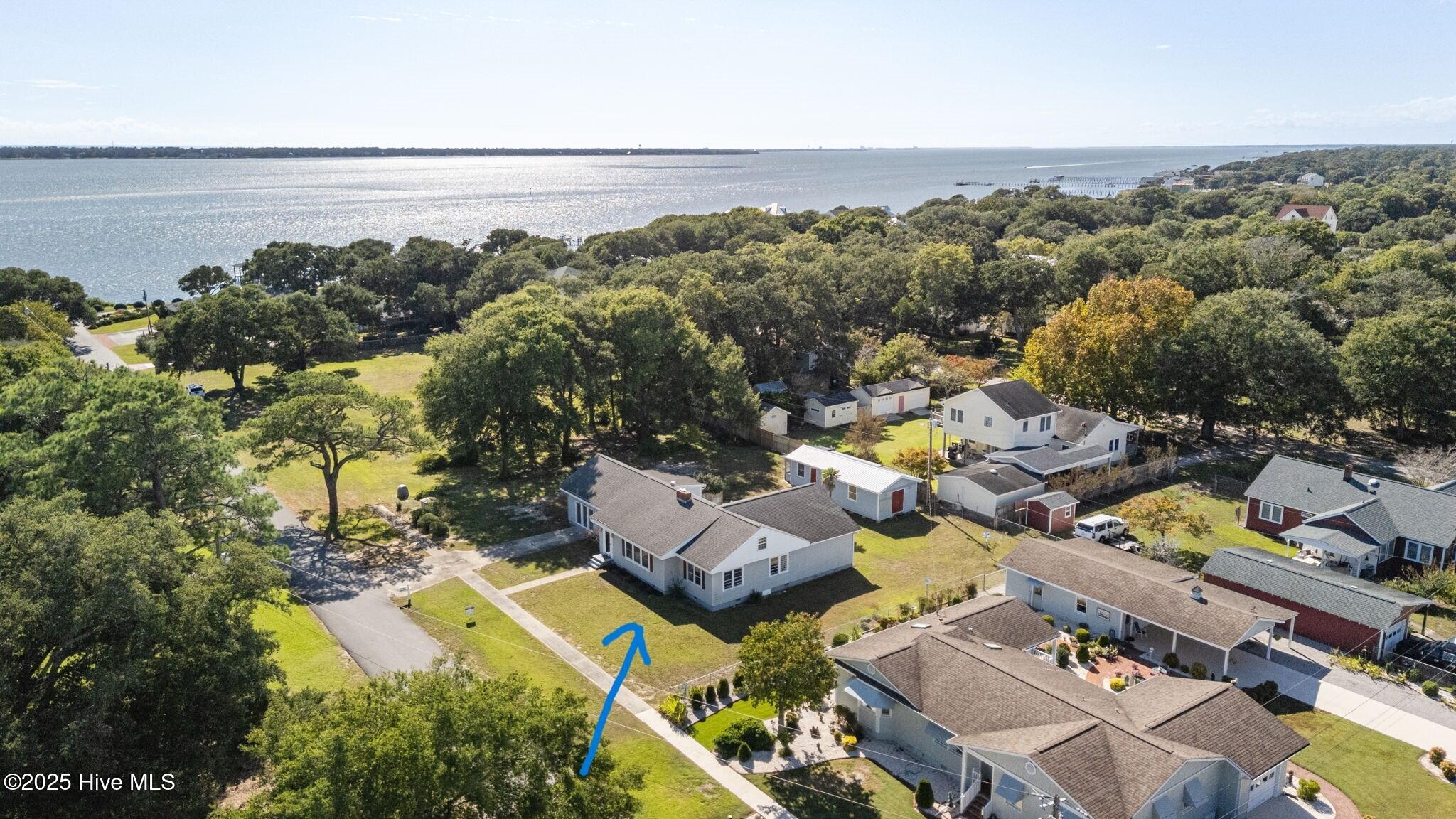 Homes for sale in Morehead City, NC | 202 Savannah Ave, Morehead City, NC 28557 | MLS# 100509314