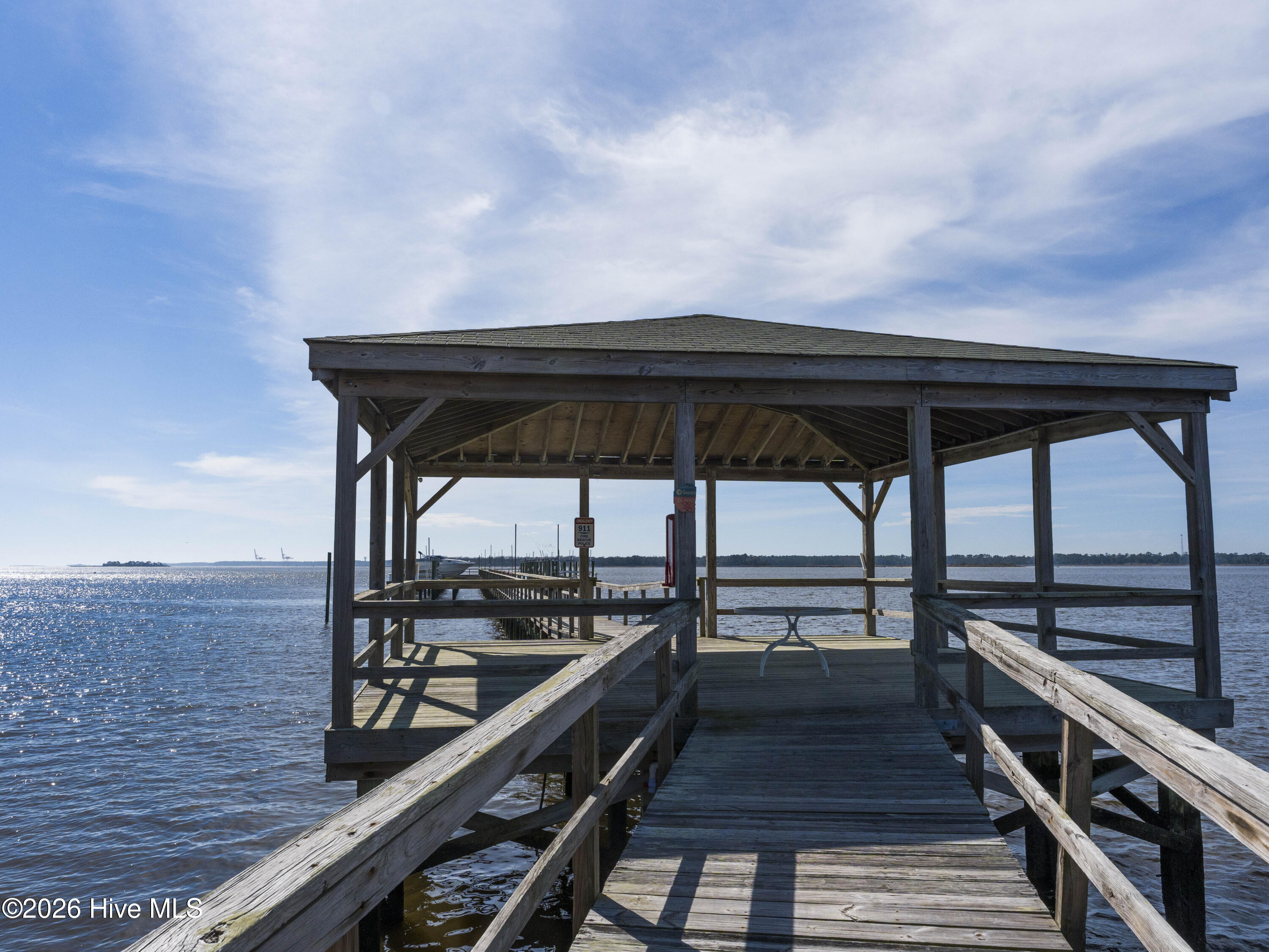 100554850 | Photo 19