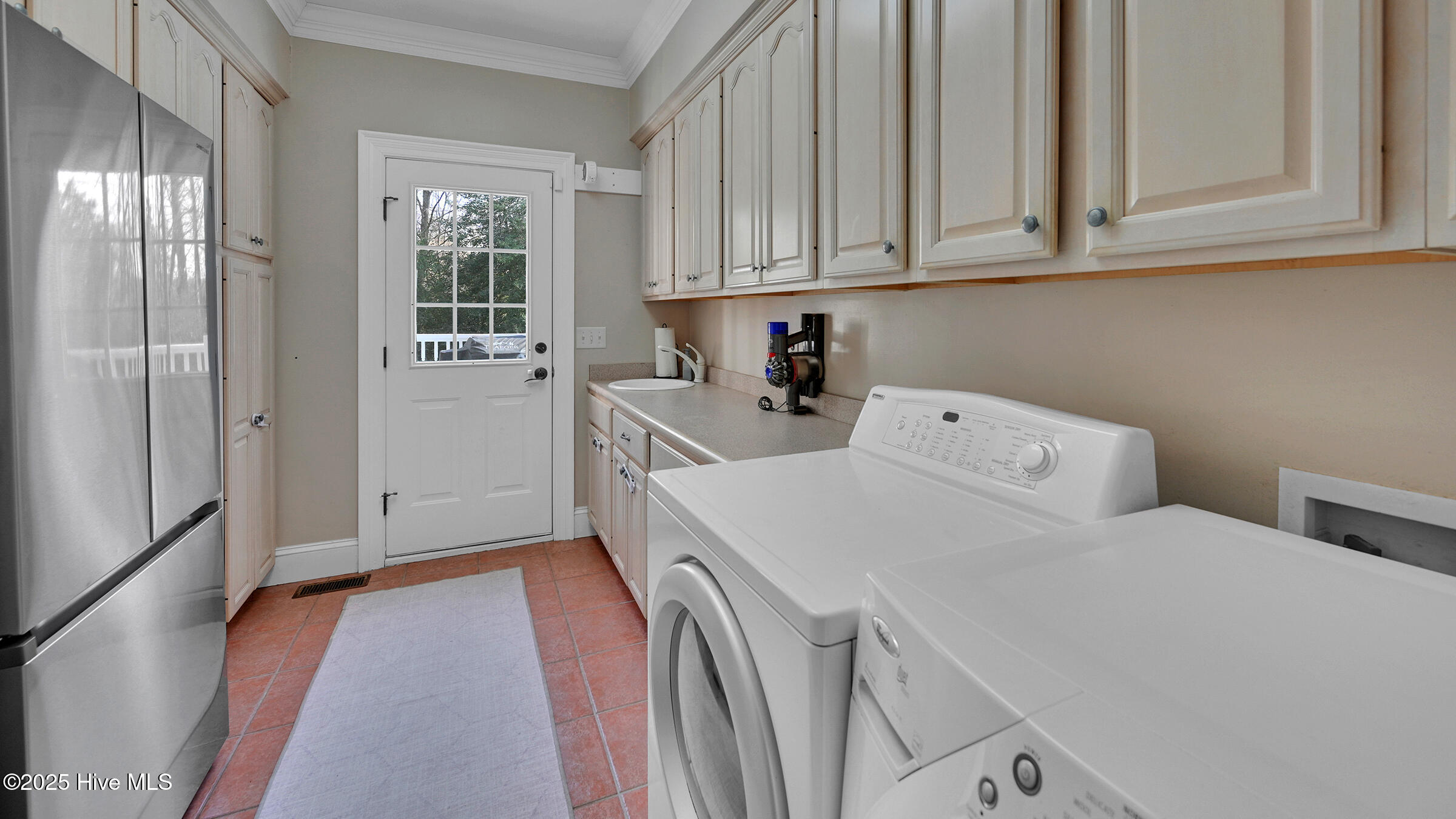 300 Silverleaf Court, Greenville, NC, 27834