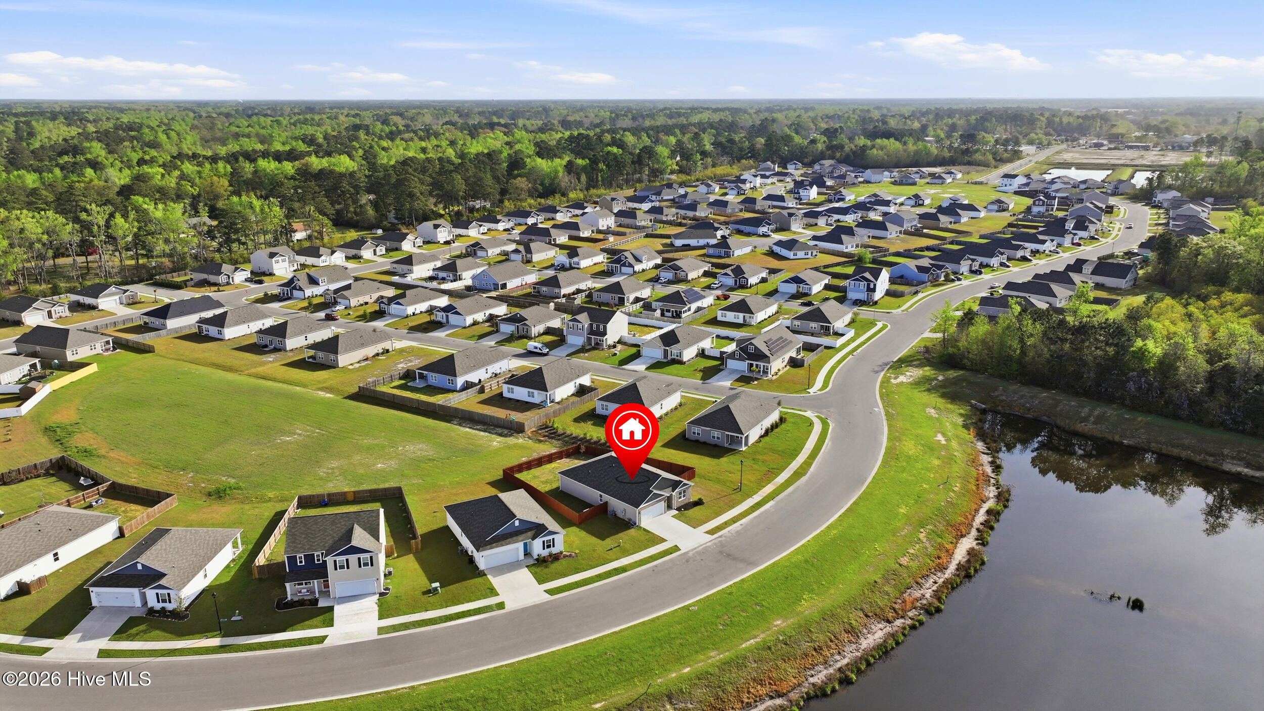 100563269 | Photo 41