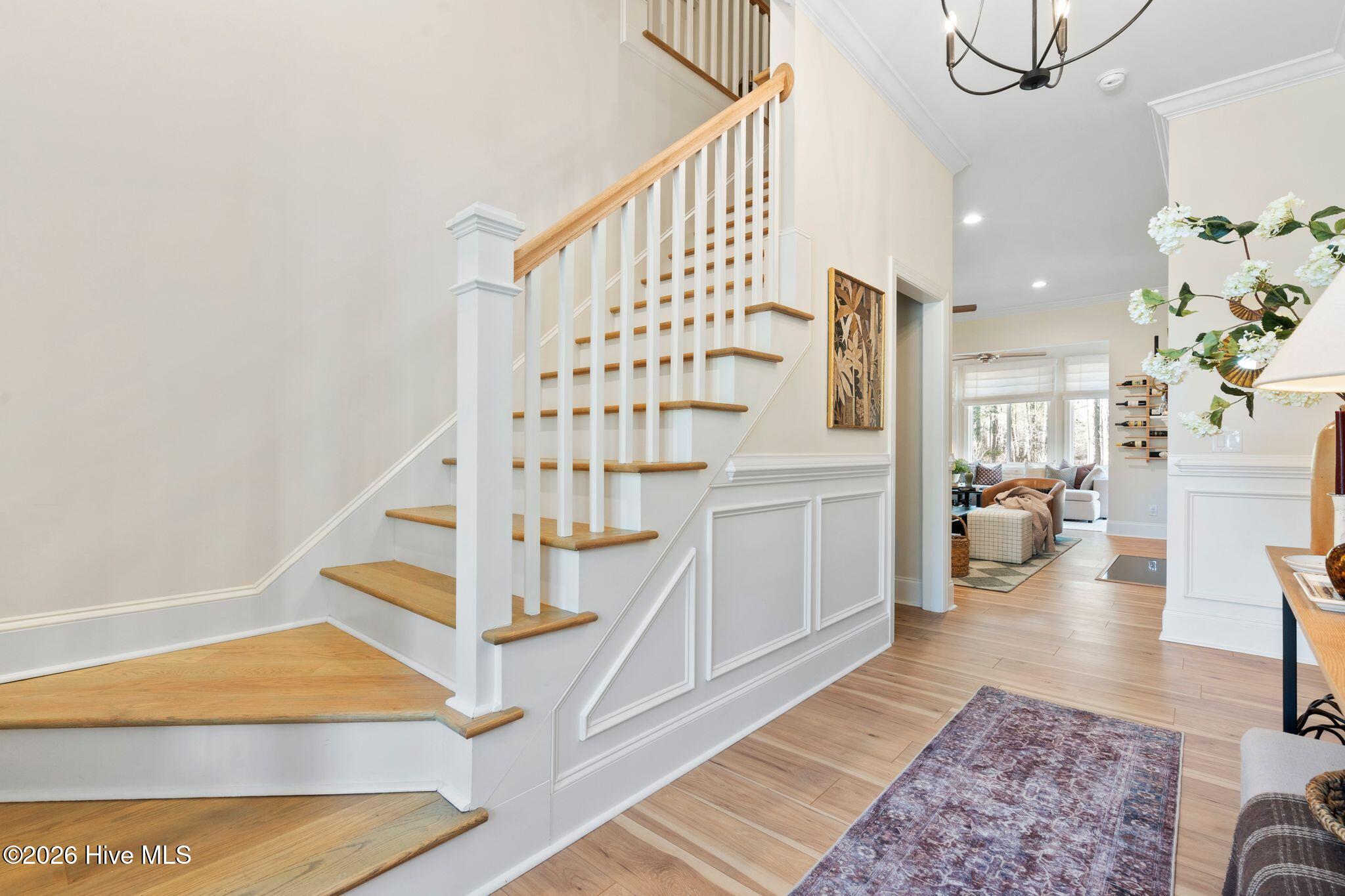 100551668 | Photo 14