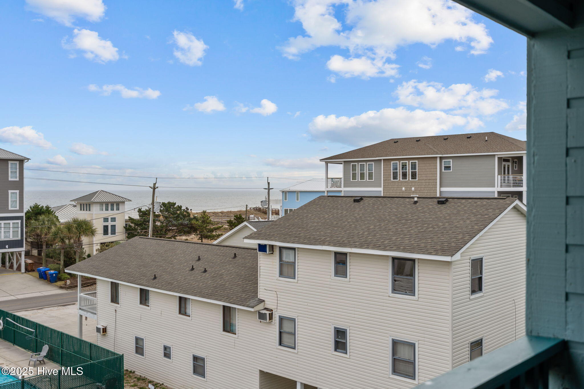 100546159 | Photo 27