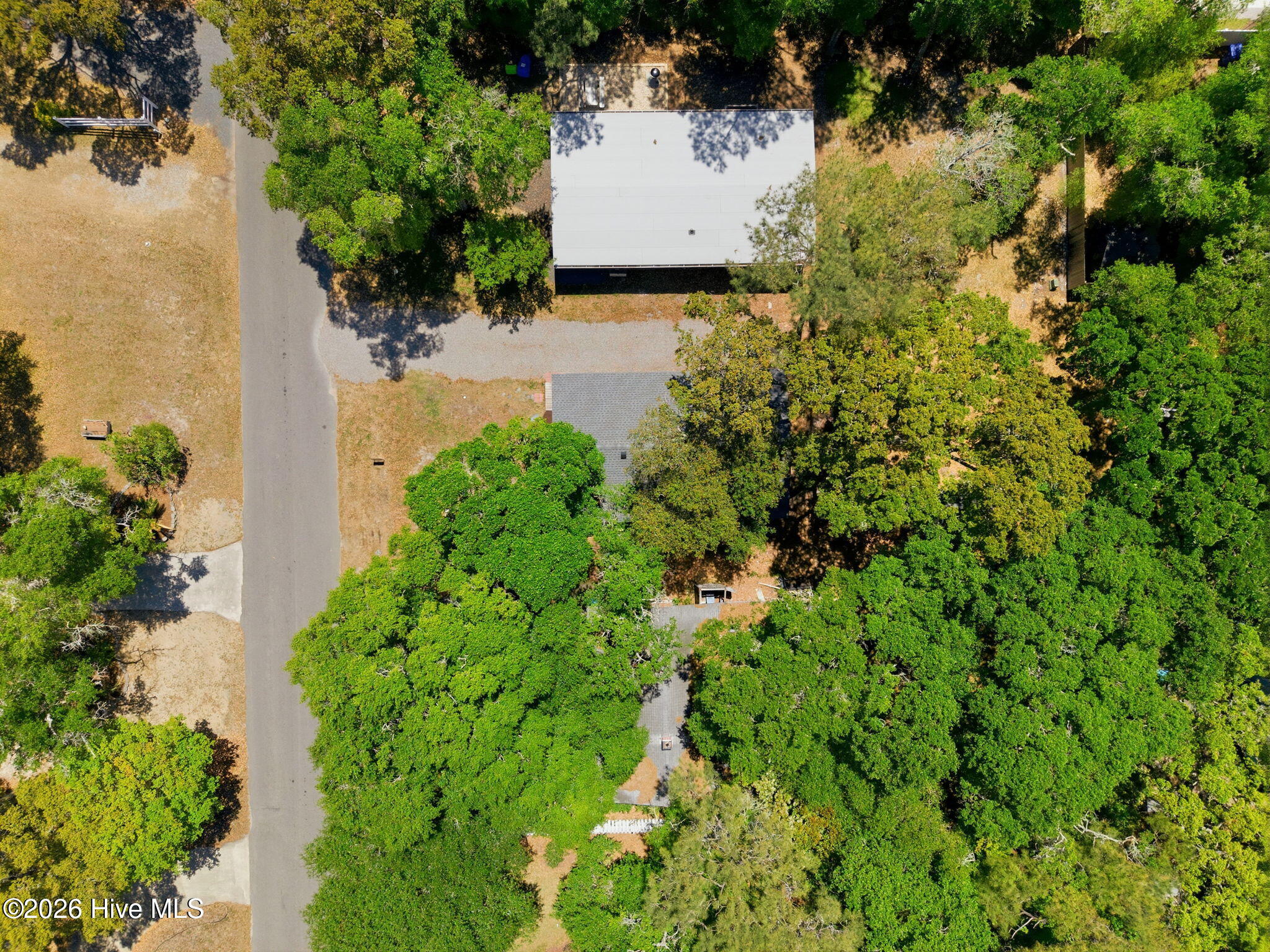 100569576 | Photo 42