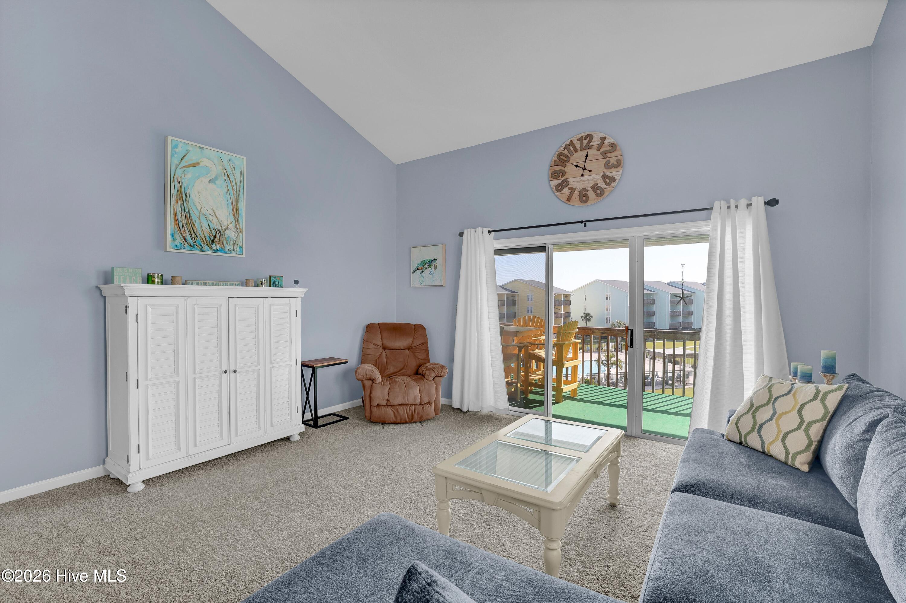918 N New River Drive UNIT 331, Surf City, NC, 28445