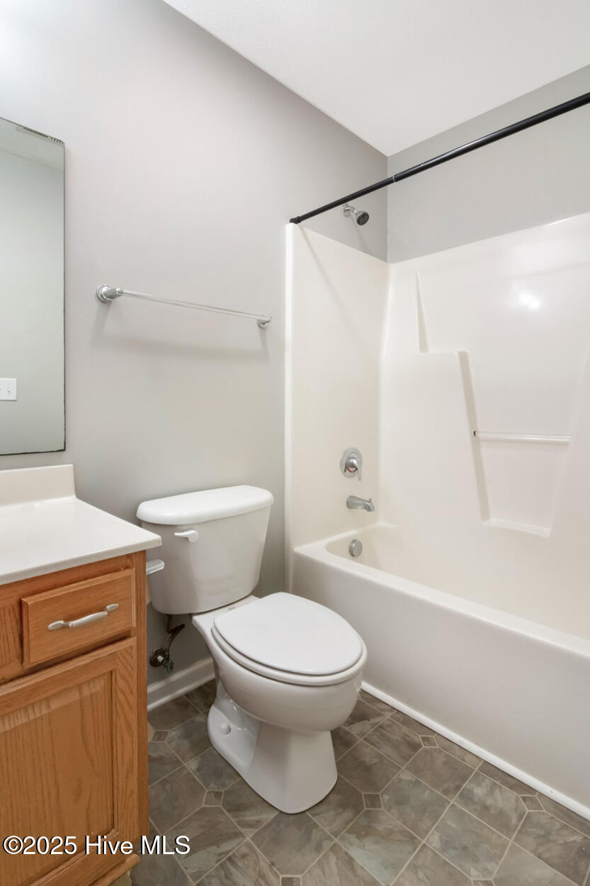 100539589 | Photo 21