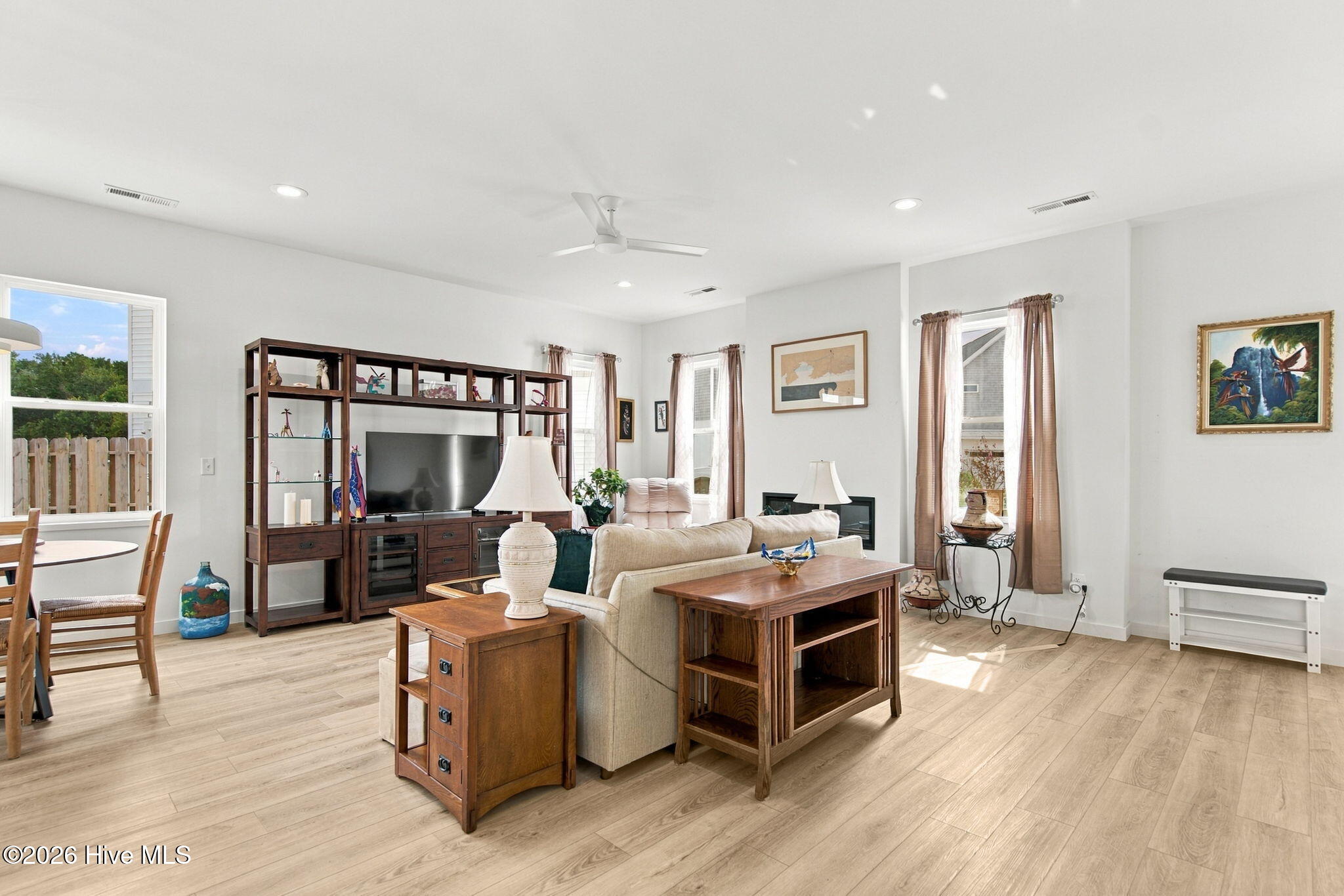Photo 4 of Single family home for sale at 117 Hidden Cvs Pl, Carolina Beach, NC 28428 | MLS# 100606866 | Listing updated on 2026-10-09