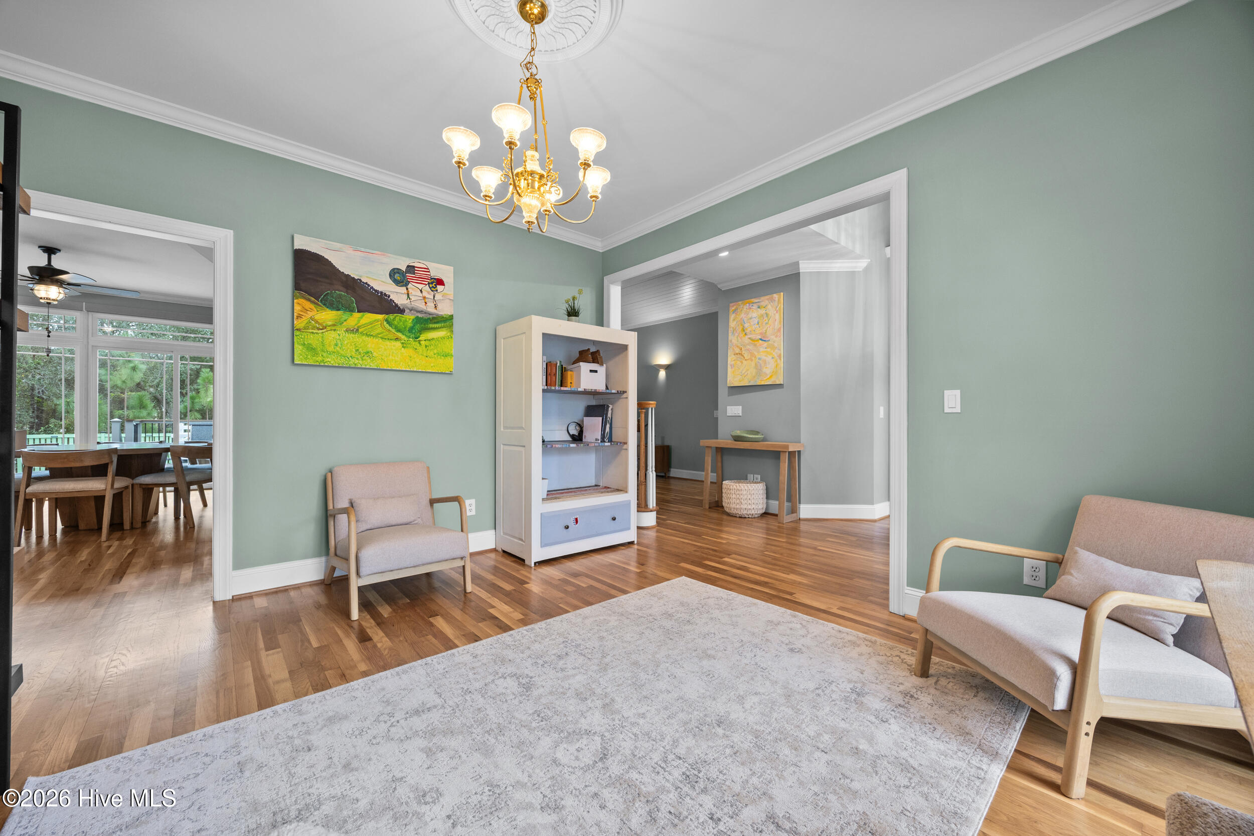 100555856 | Photo 11