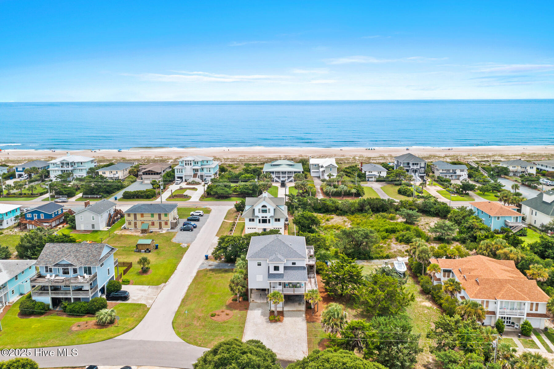 100523627 | Photo 52