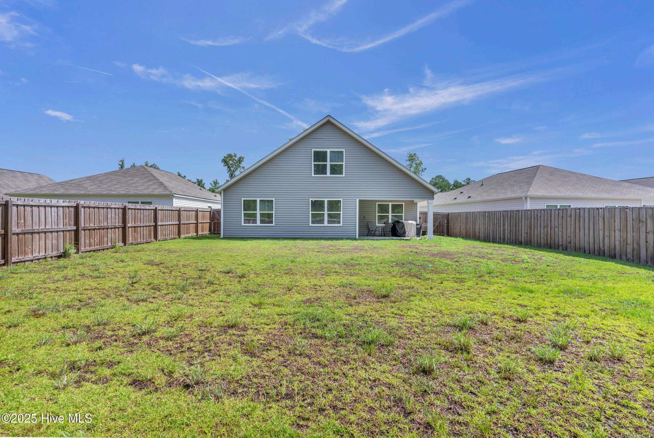 100518260 | Photo 31