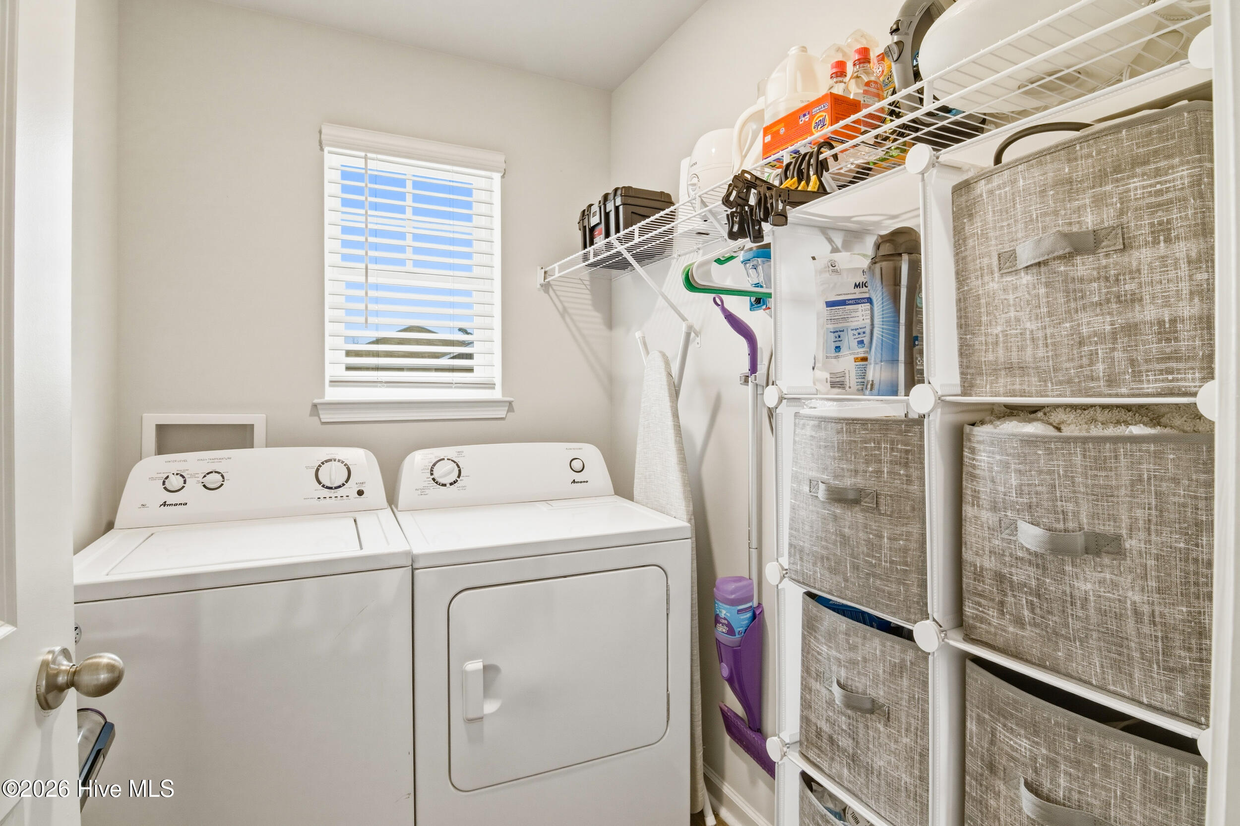 100555979 | Photo 46