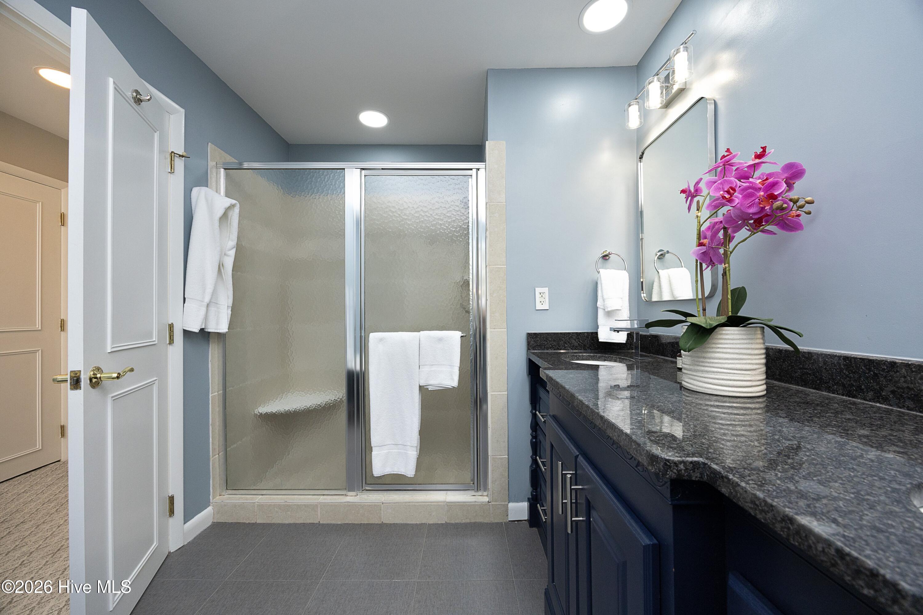 36PrimaryBath