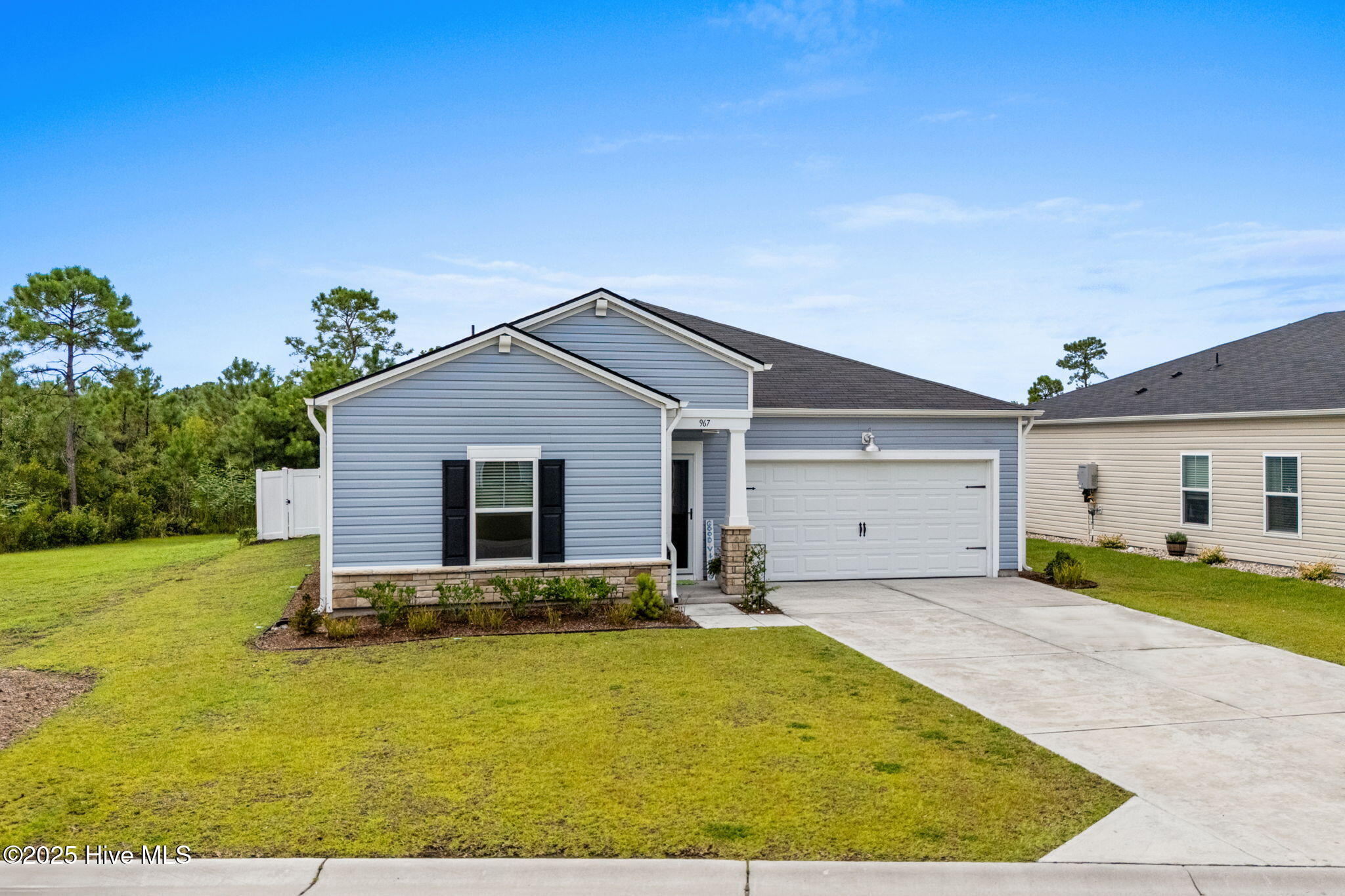 8-web-or-mls-967 Bourne Dr SW 5