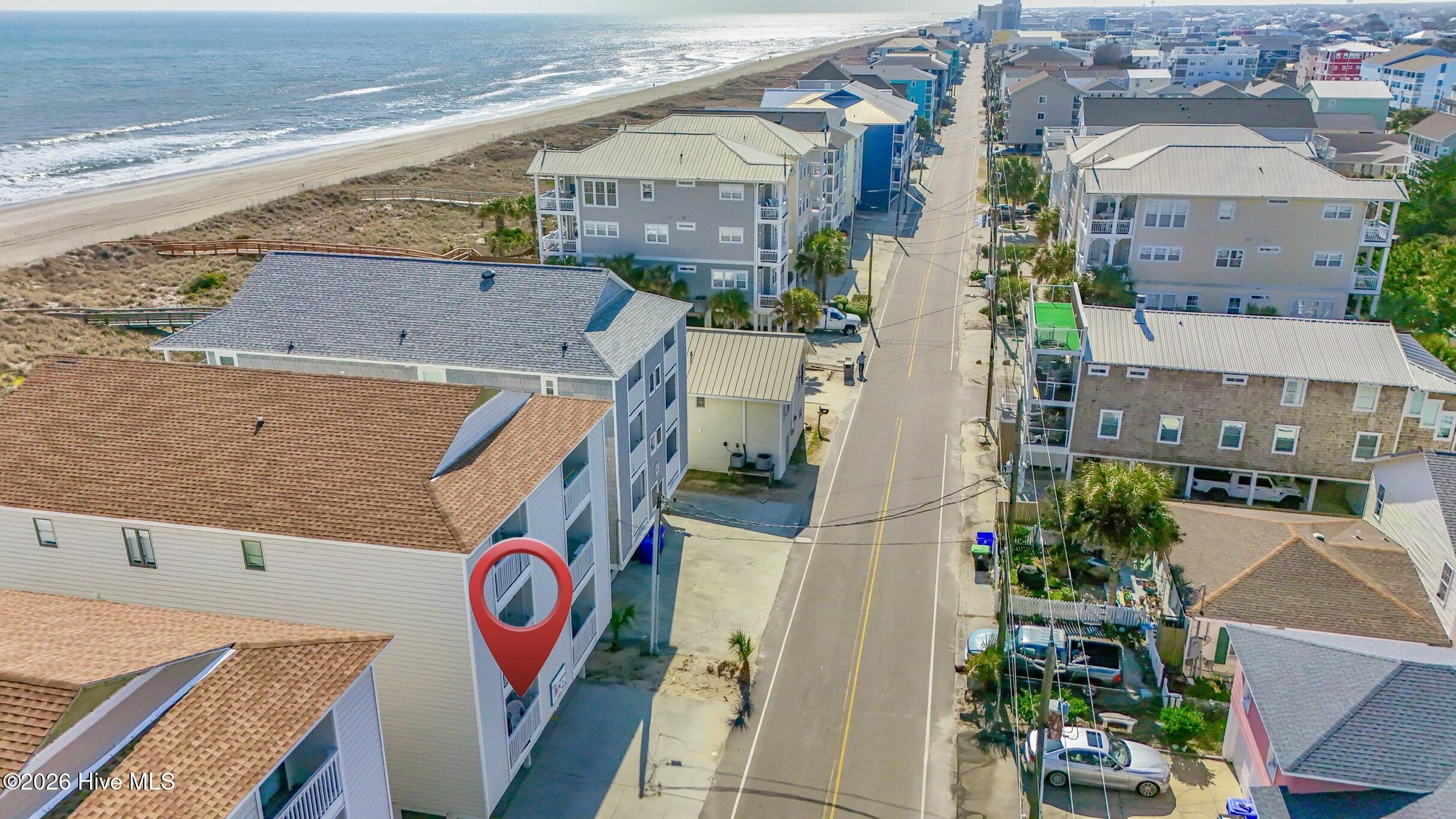 100553998 | Photo 32