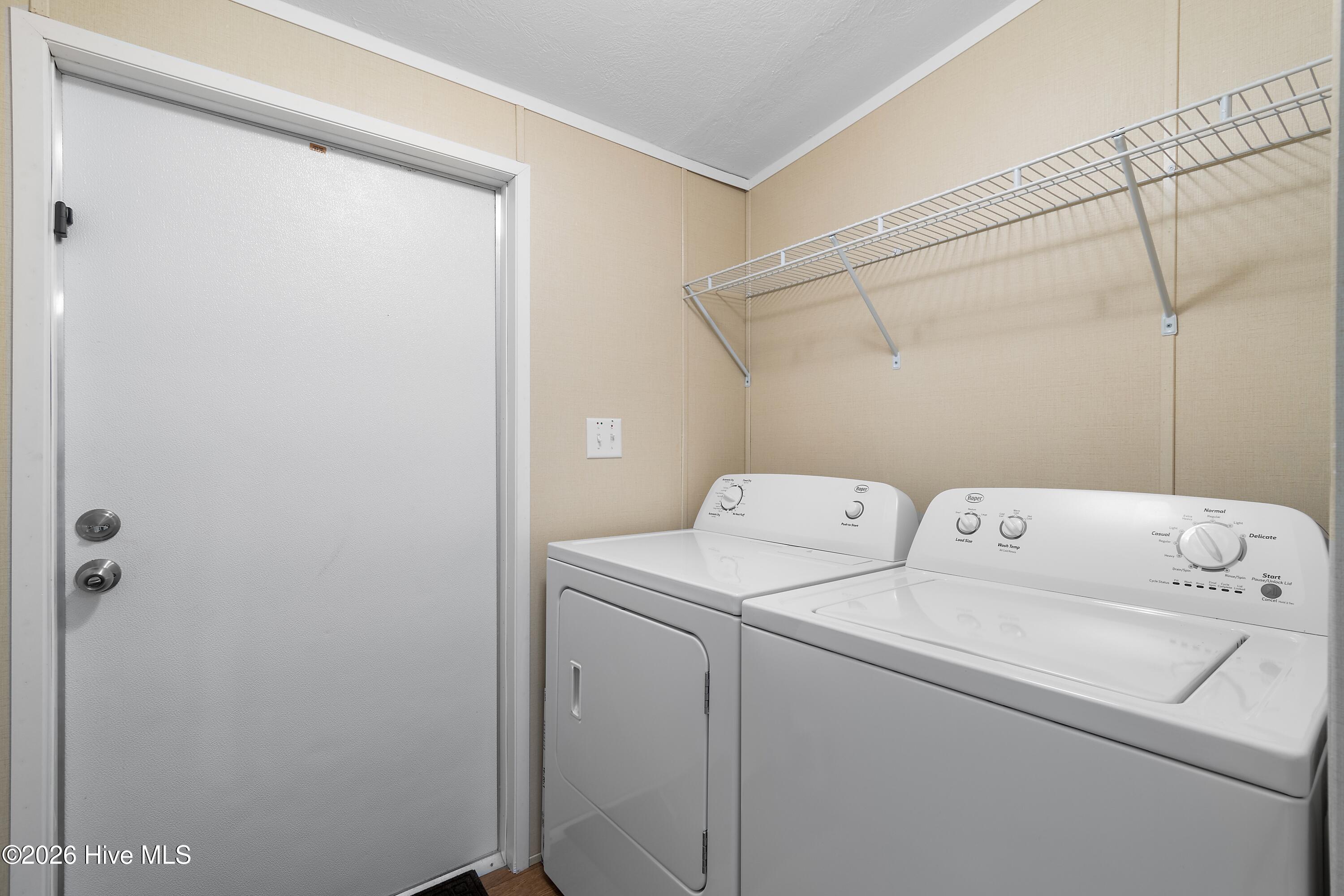 100564695 | Photo 22