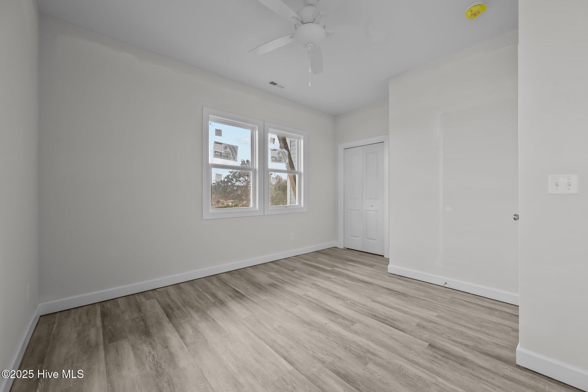 100519991 | Photo 17