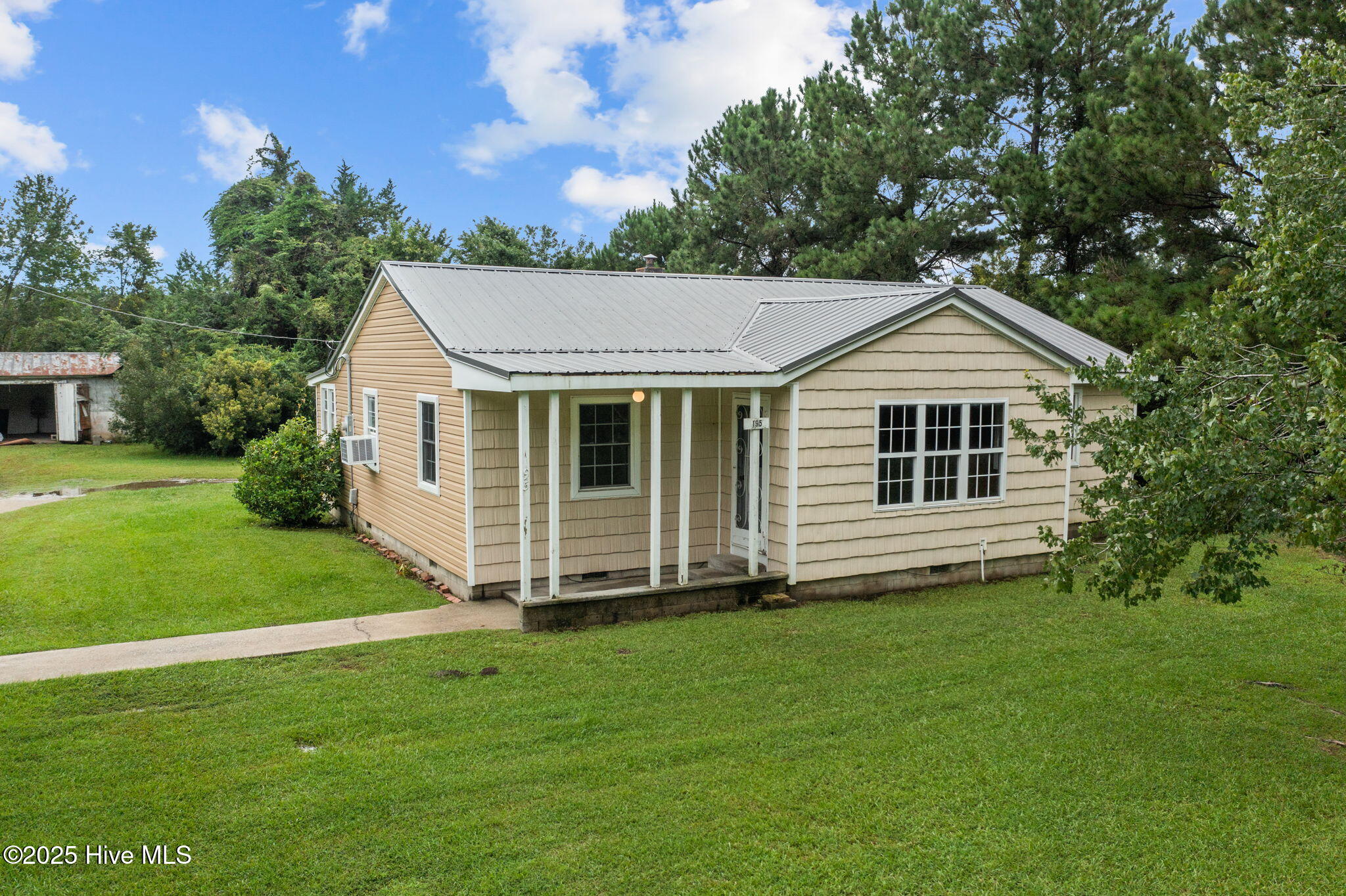 100526593 | Photo 23