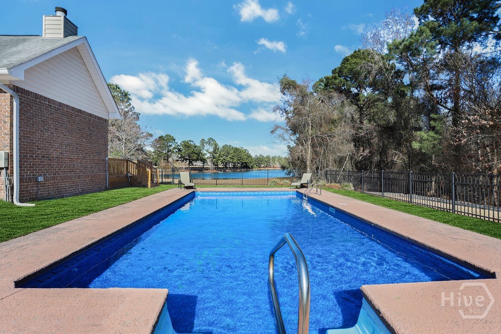 Homes for sale in Guyton, GA | 305 Sting Ray Ct, Guyton, GA 31312 | MLS# SA347426