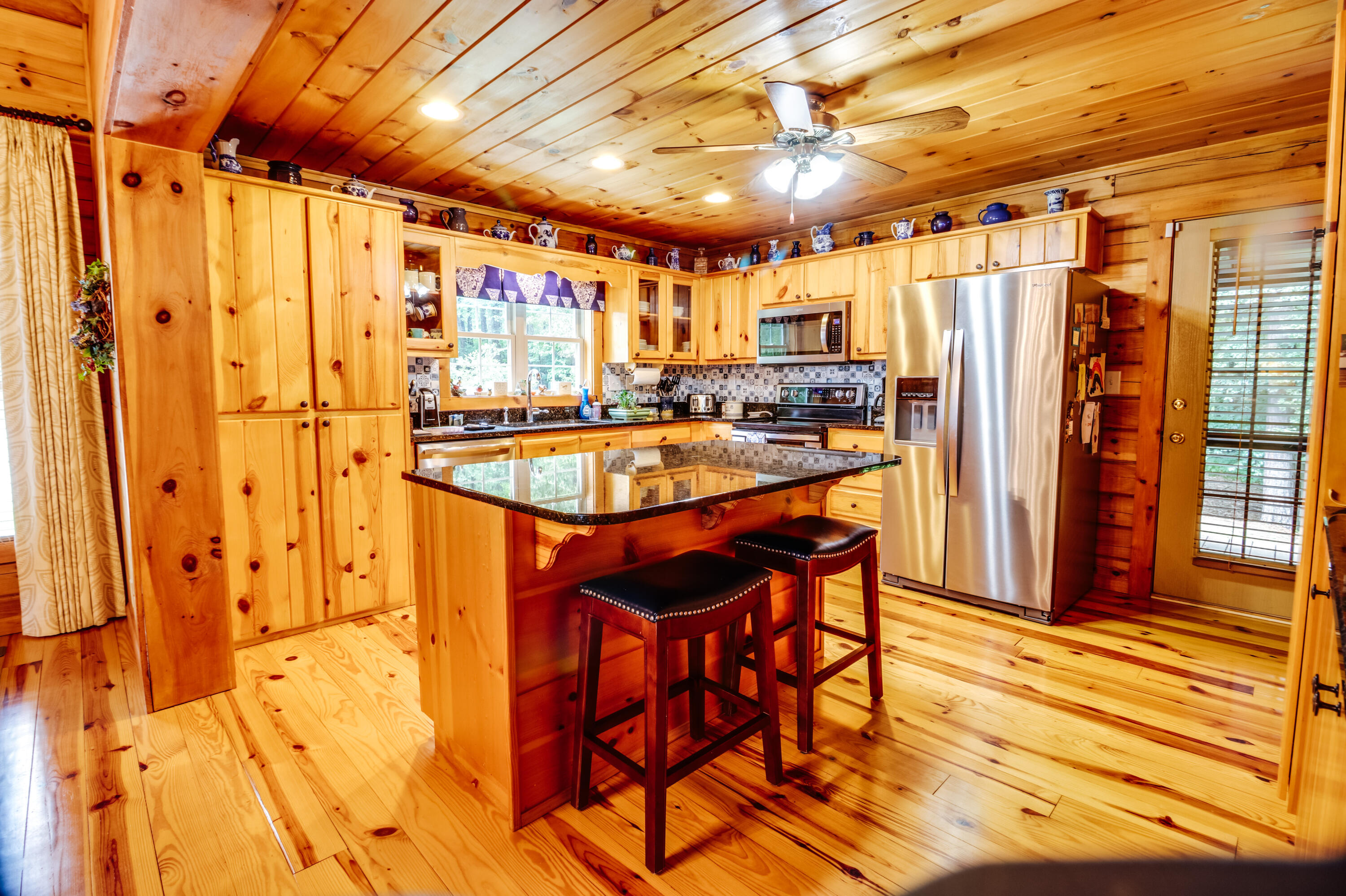 2265 Indian Rd-33