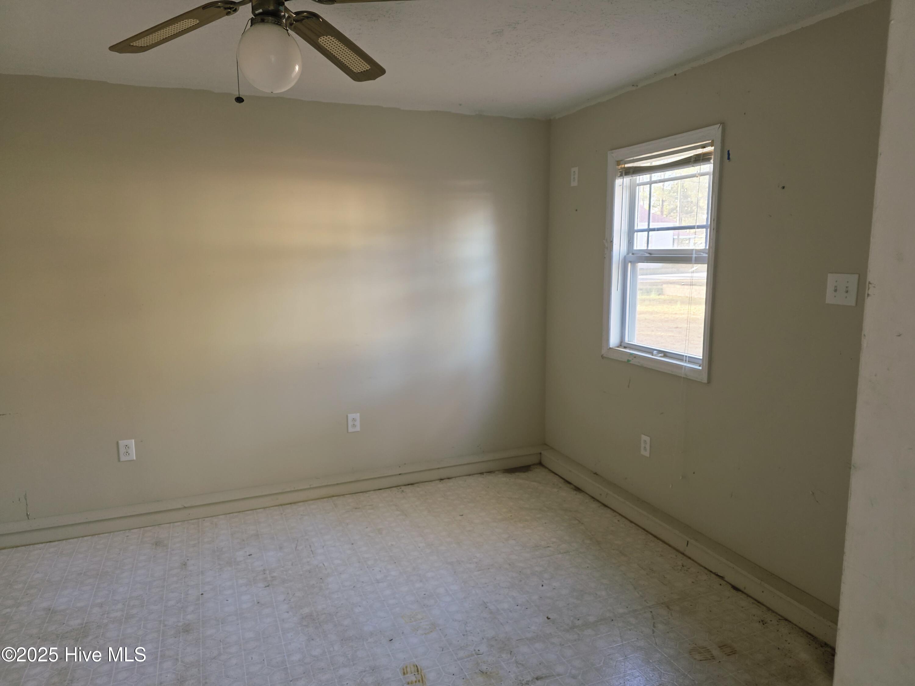 Homes for sale in Whiteville, NC | 115 S Franklin St, Whiteville, NC 28472 | MLS# 100544100