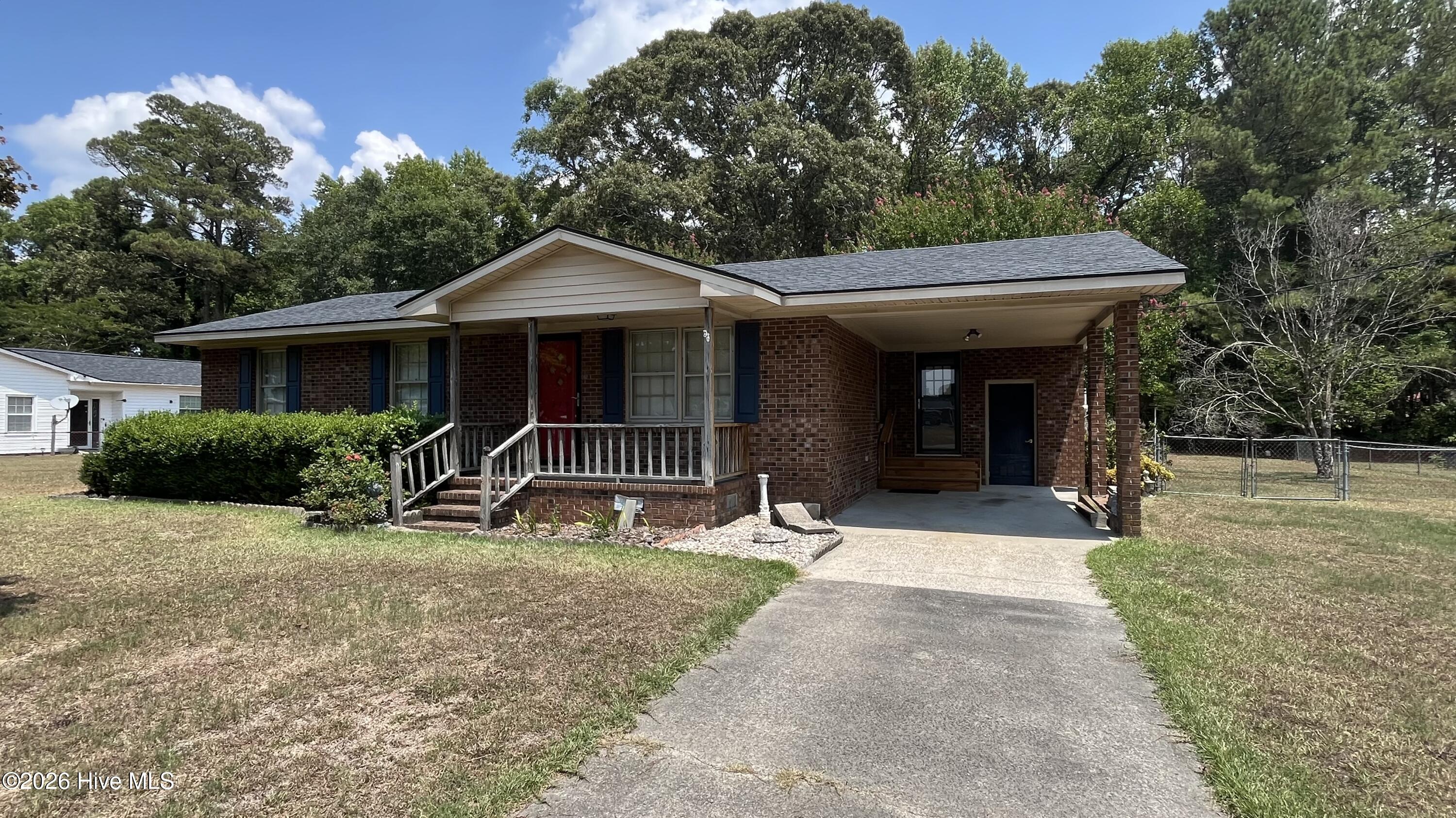 Exterior photo of 279 Longview Drive, Kinston, NC 28504. MLS: 100586936