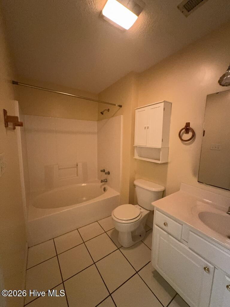 100563532 | Photo 10