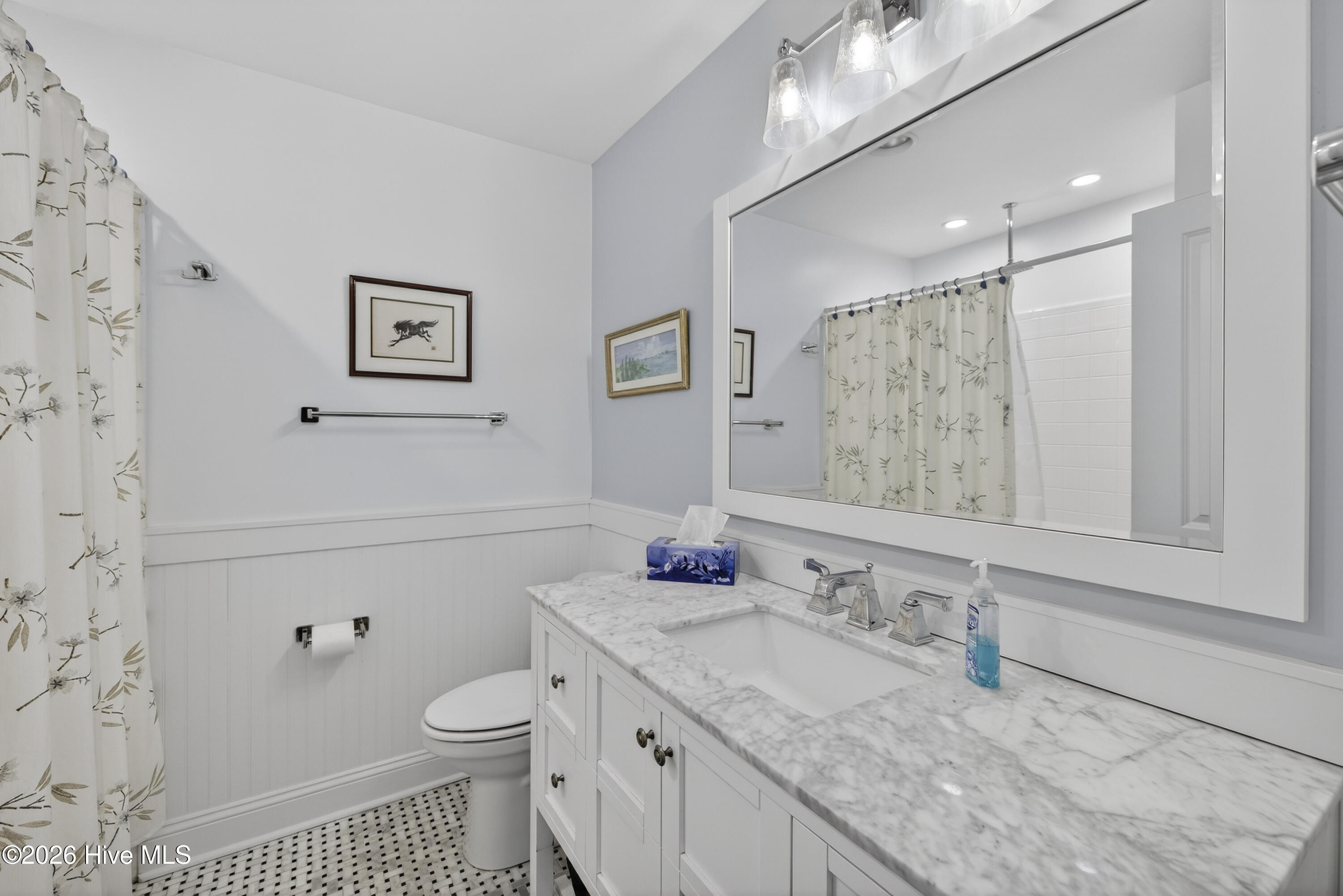 100559114 | Photo 34