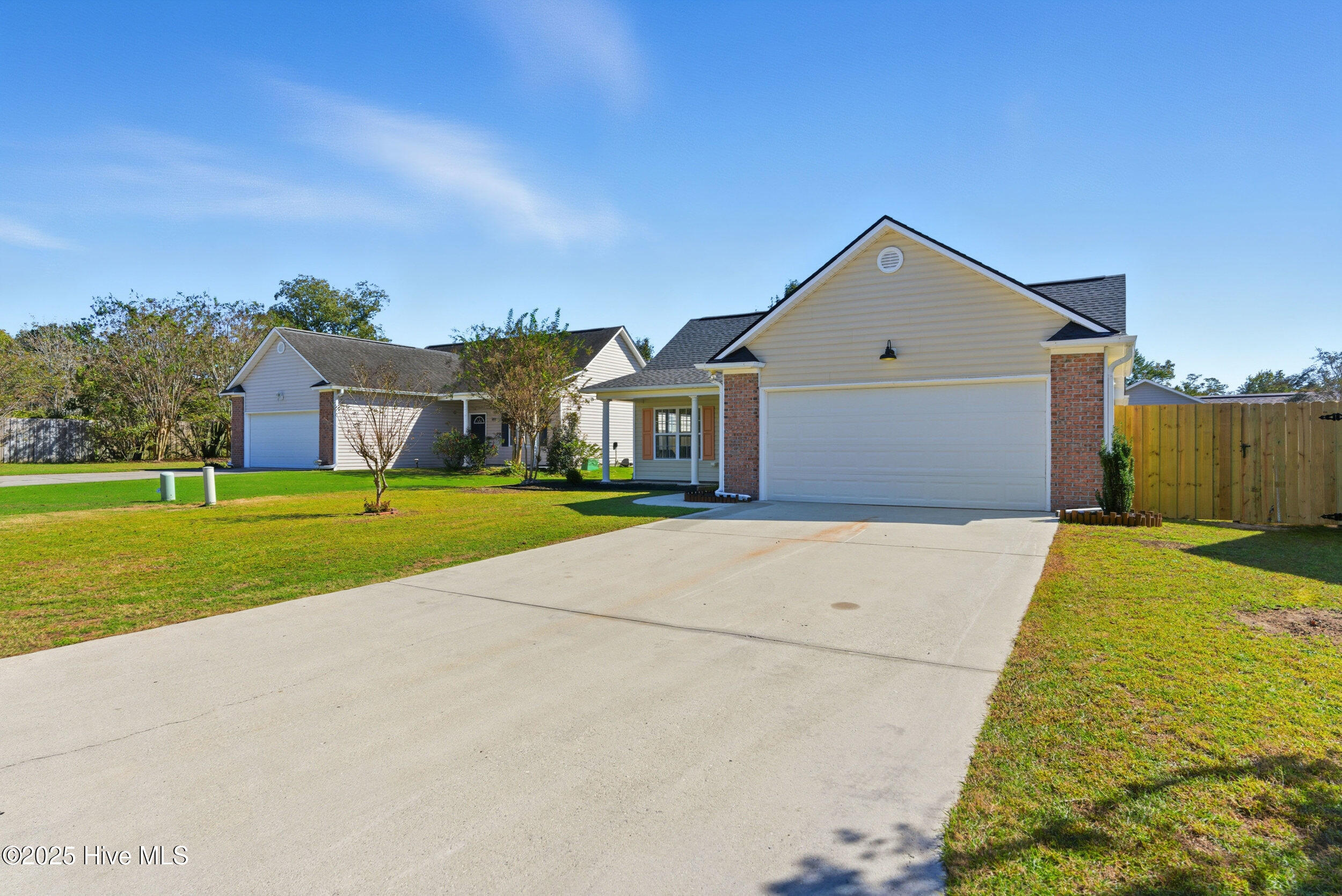 205 Gardenview Court NE, Leland, NC 28451 – photo 3: 3_205 gardenview ct-0003