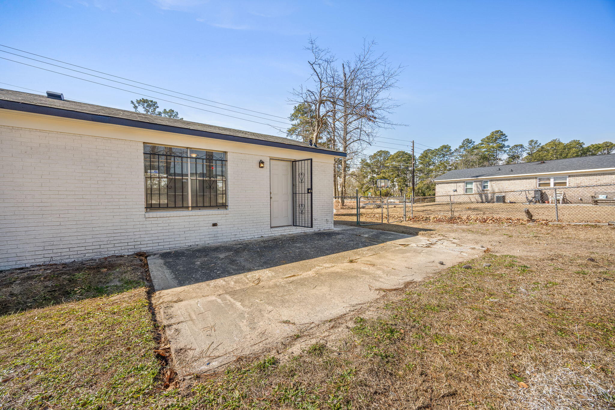 31-web-or-mls-2965 Meadowbrook Drive-04