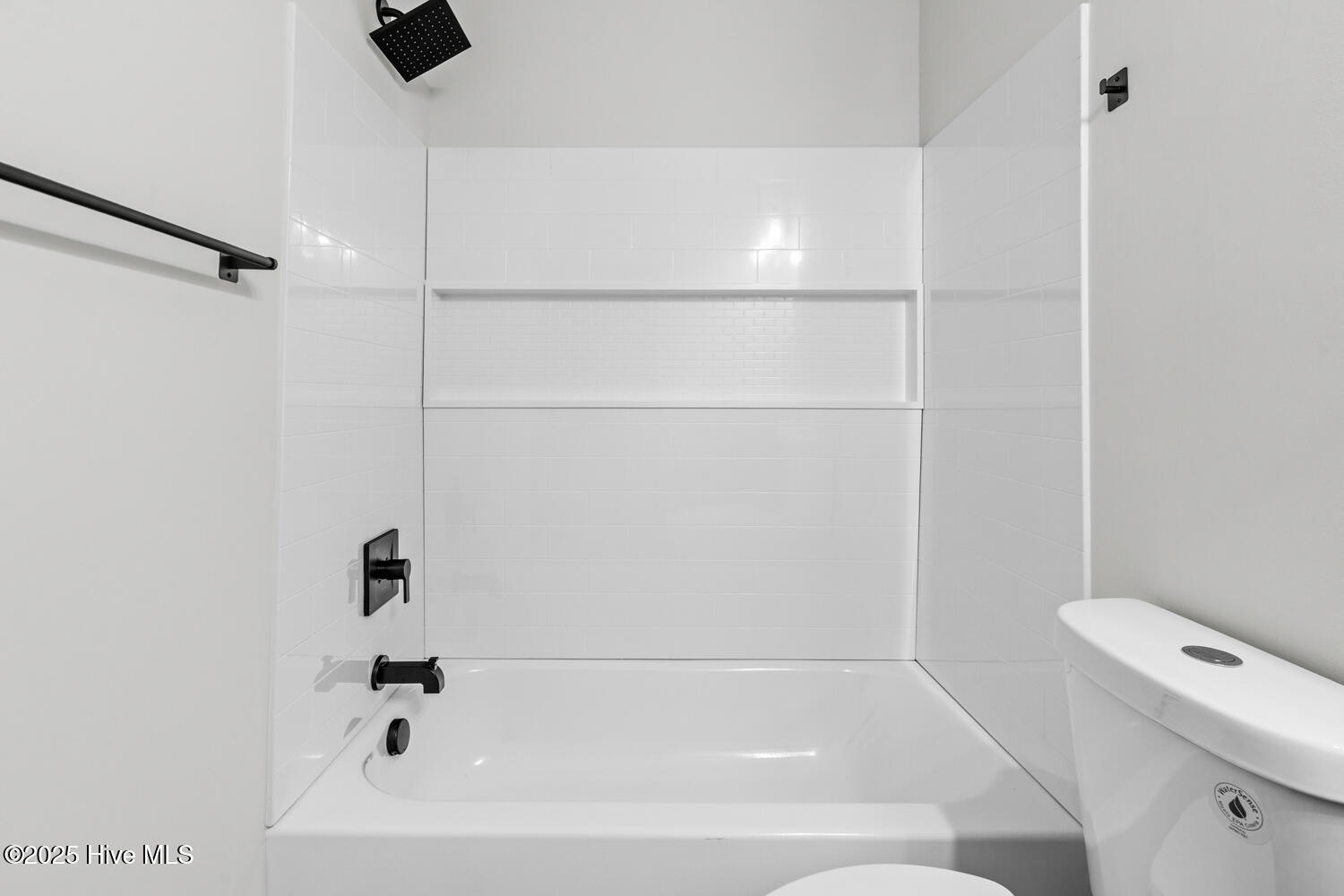 100533328 | Photo 20