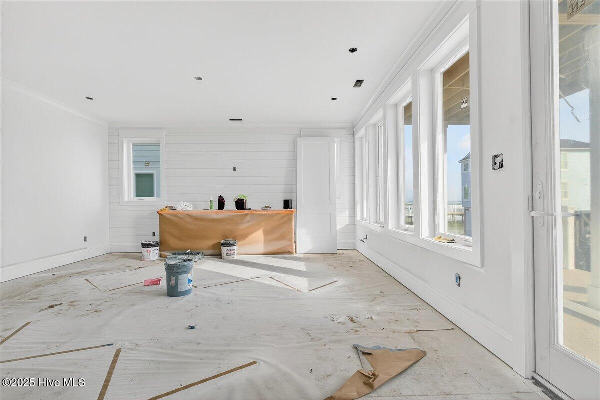 100543299 | Photo 17