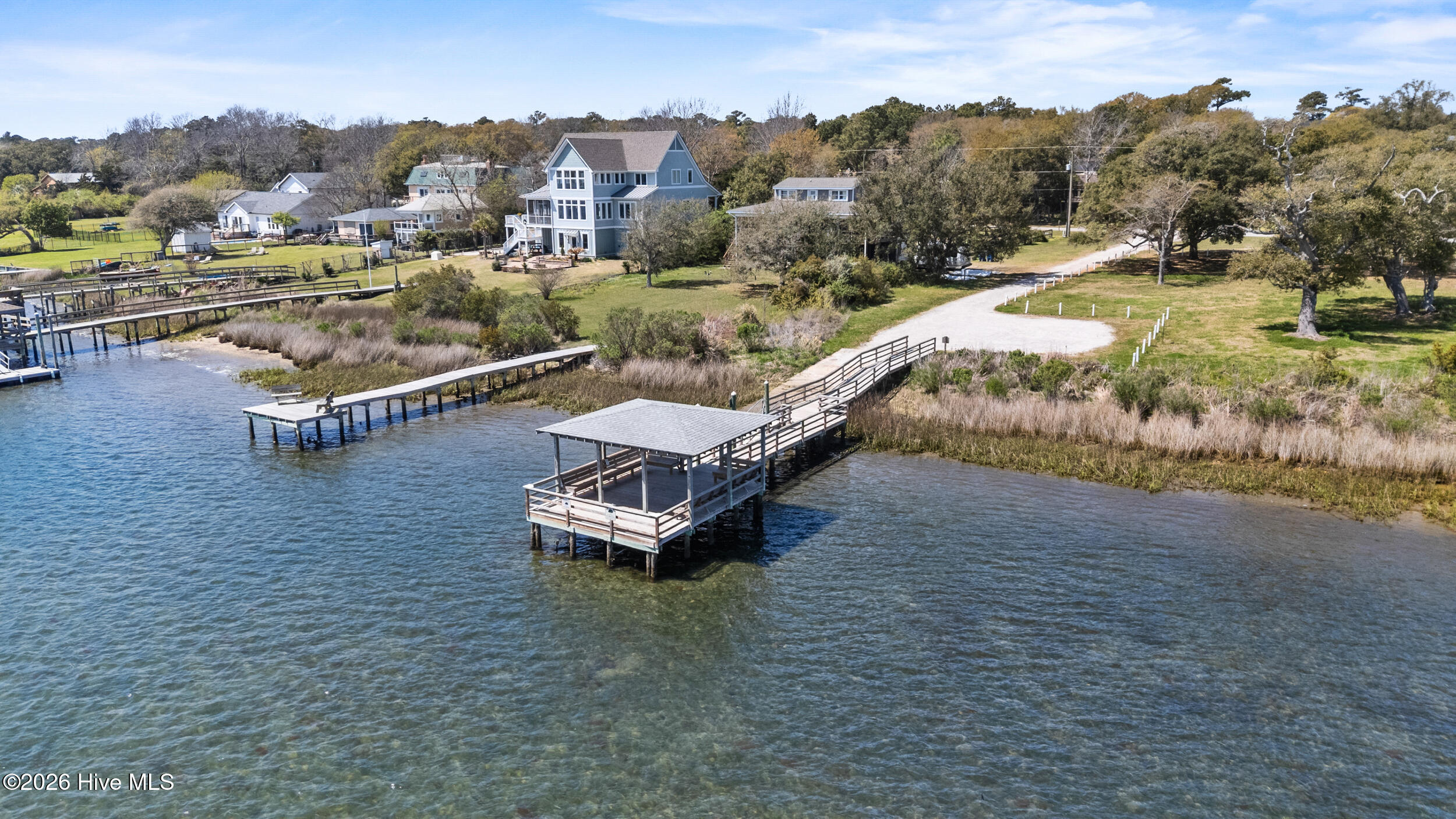 100567542 | Photo 82